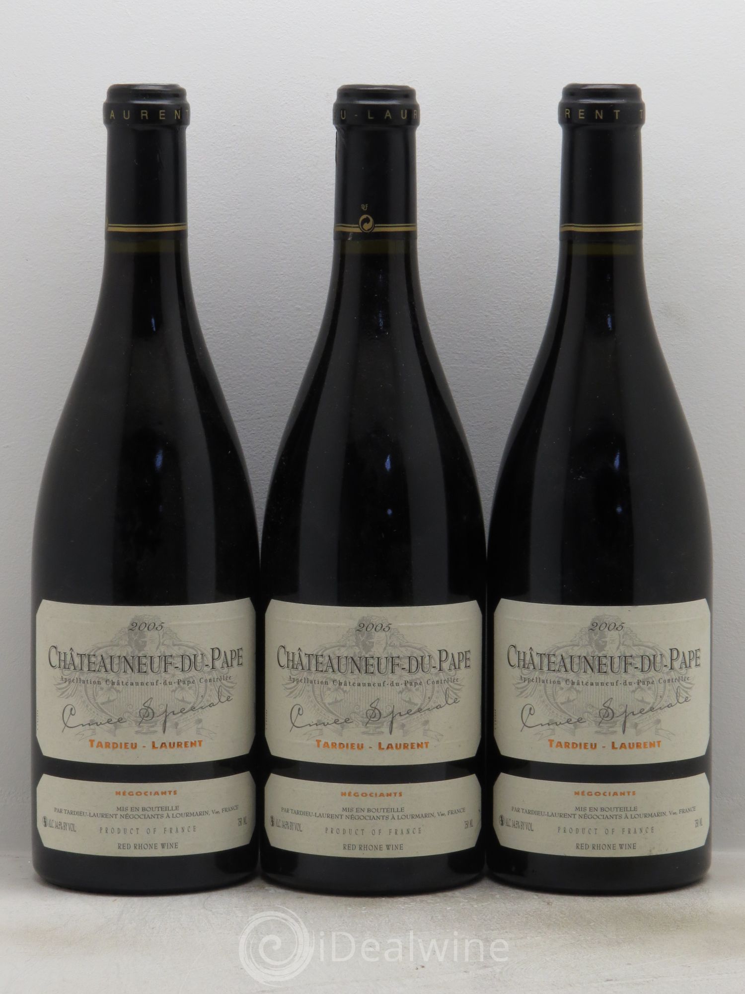 Châteauneuf-du-Pape Tardieu-Laurent Cuvée spéciale Famille Tardieu 2005 - Lot de 3 bouteilles - 0