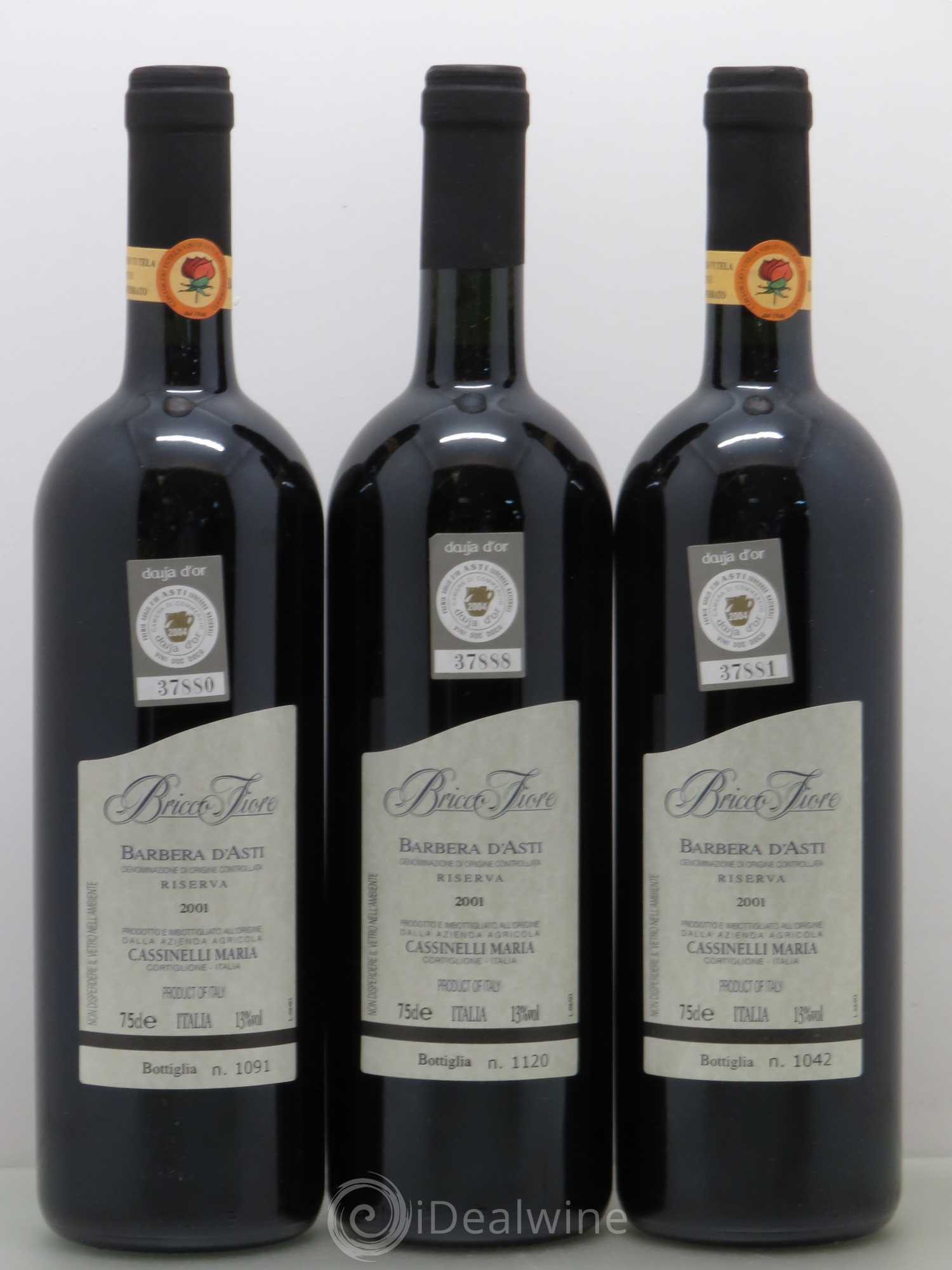 Italie Barbera d'Asti Bricco Fiore Riserva Cassinelli (sans prix de réserve) 2001 - Posten von 3 Flaschen - 0