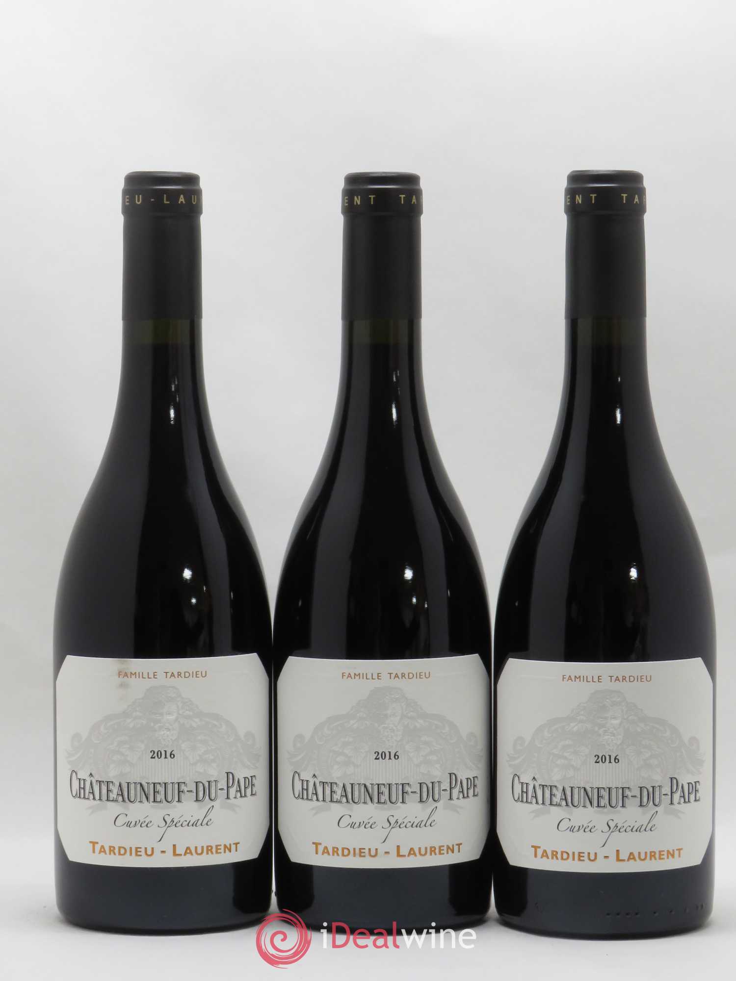 Châteauneuf-du-Pape Tardieu-Laurent Cuvée spéciale Famille Tardieu 2016 - Lot of 3 bottles - 0