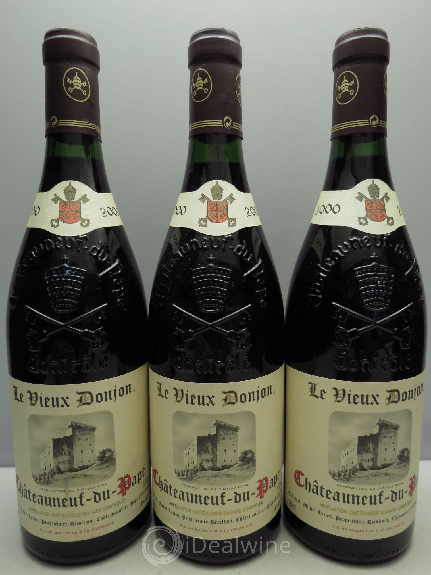 Châteauneuf-du-Pape 2000 - Posten von 3 Flaschen - 0