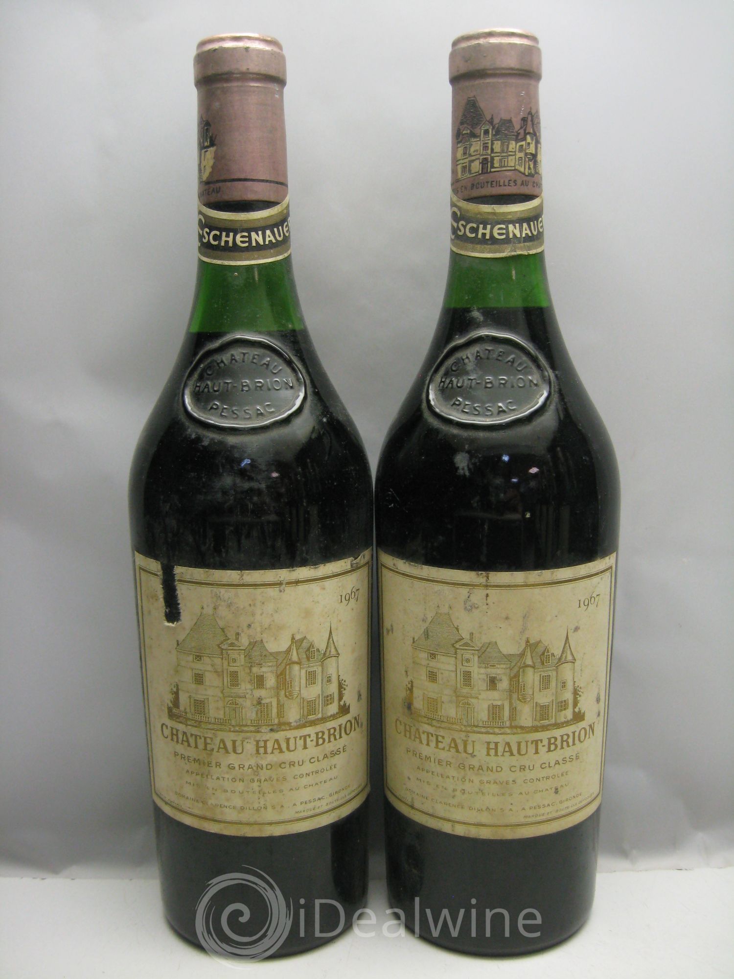 Château Haut Brion 1er Grand Cru Classé (caps.lég.abimées) 1967 - Lot de 12 bouteilles - 1