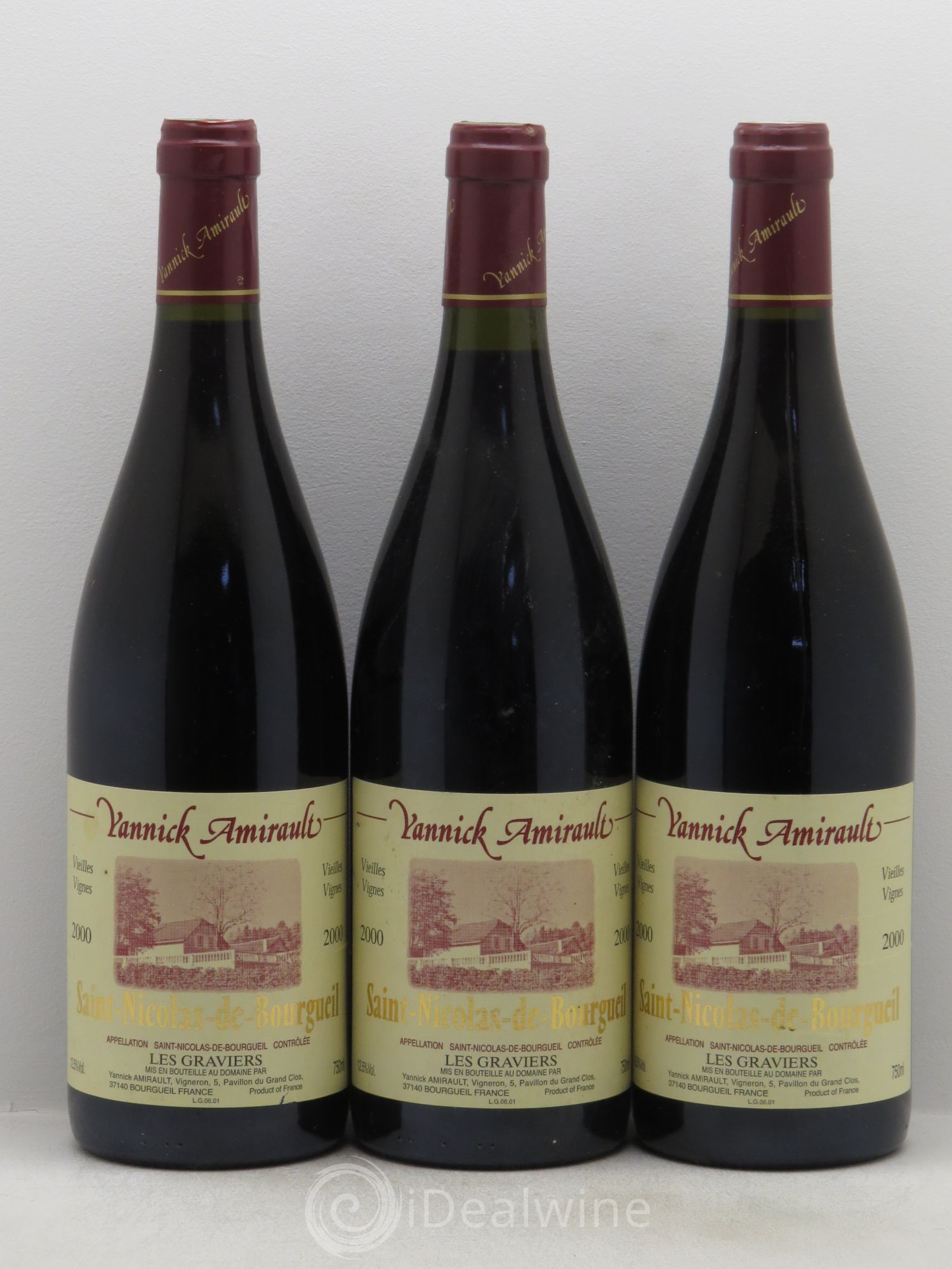 Saint-Nicolas de Bourgueil Les Graviers Vieilles Vignes Y.Amirault 2000 - Posten von 3 Flaschen - 0