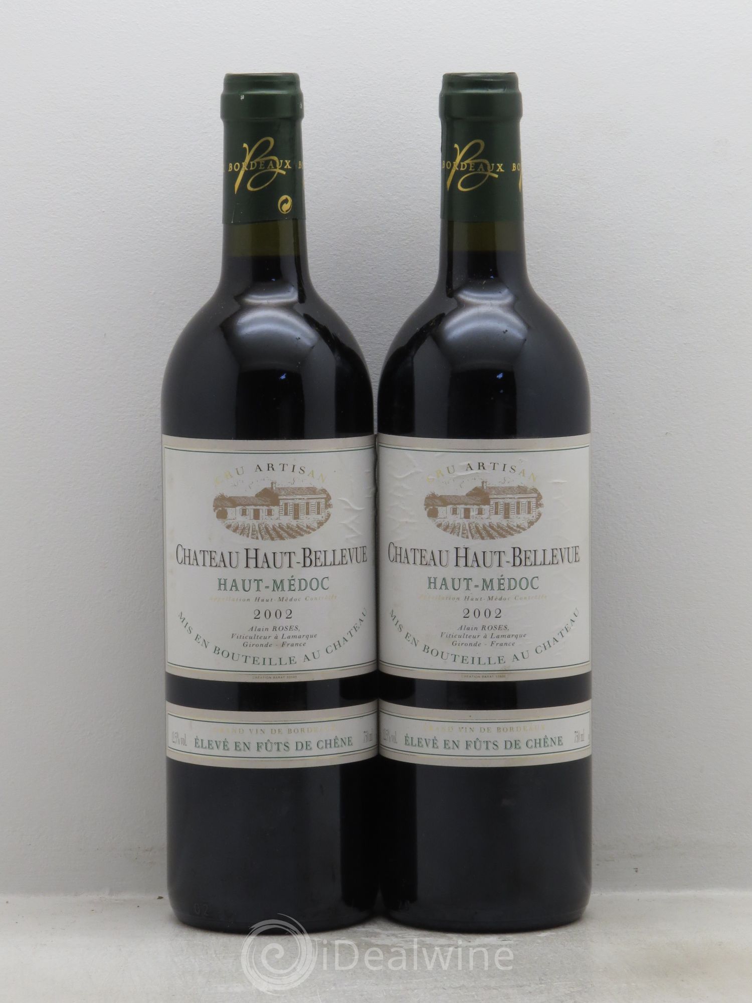 Haut Médoc Château Haut Bellevue (sans prix de reserve) 2002 - Posten von 2 Flaschen - 0