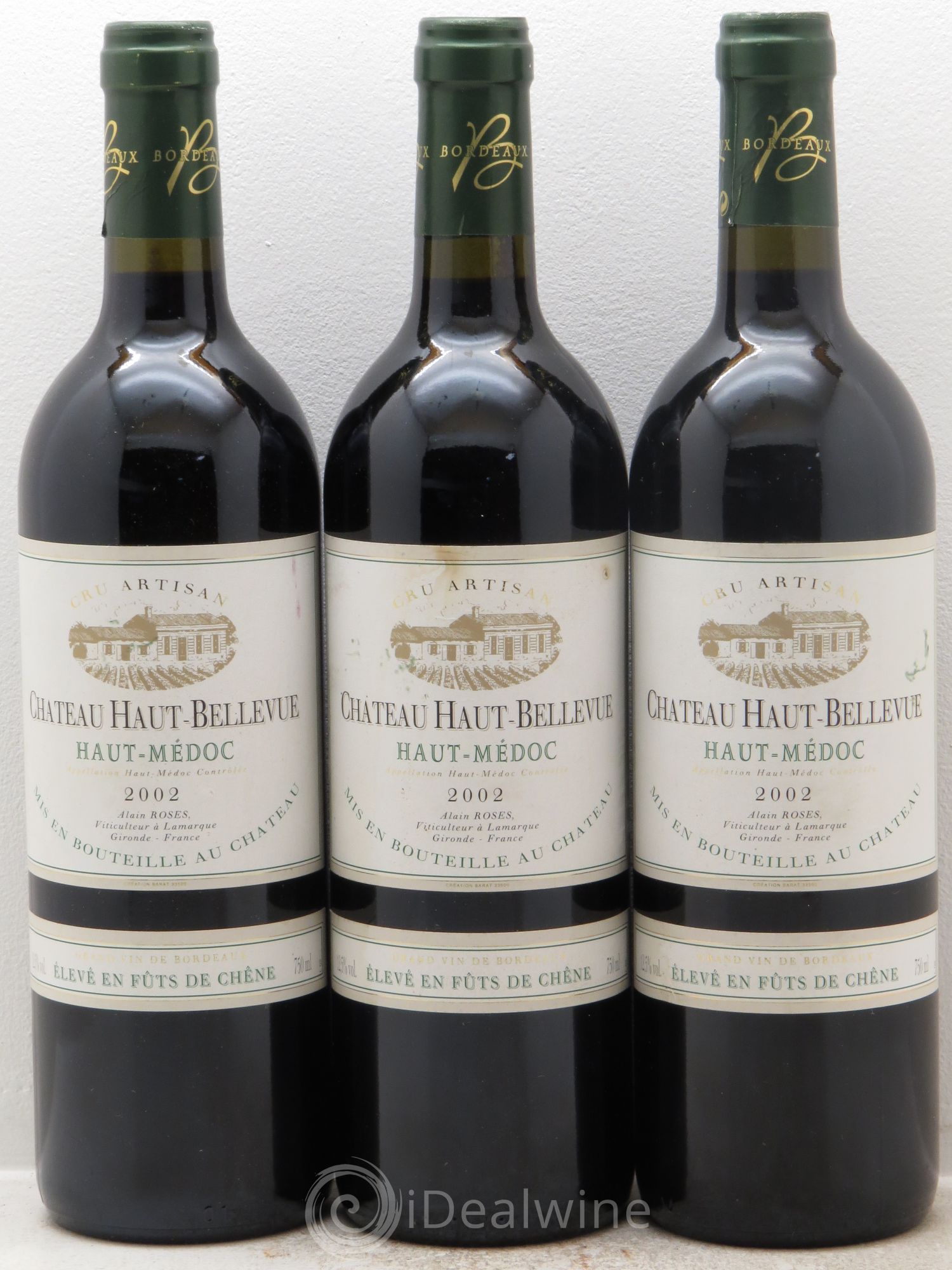 Haut Médoc Château Haut Bellevue (sans prix de réserve) 2002 - Posten von 3 Flaschen - 0