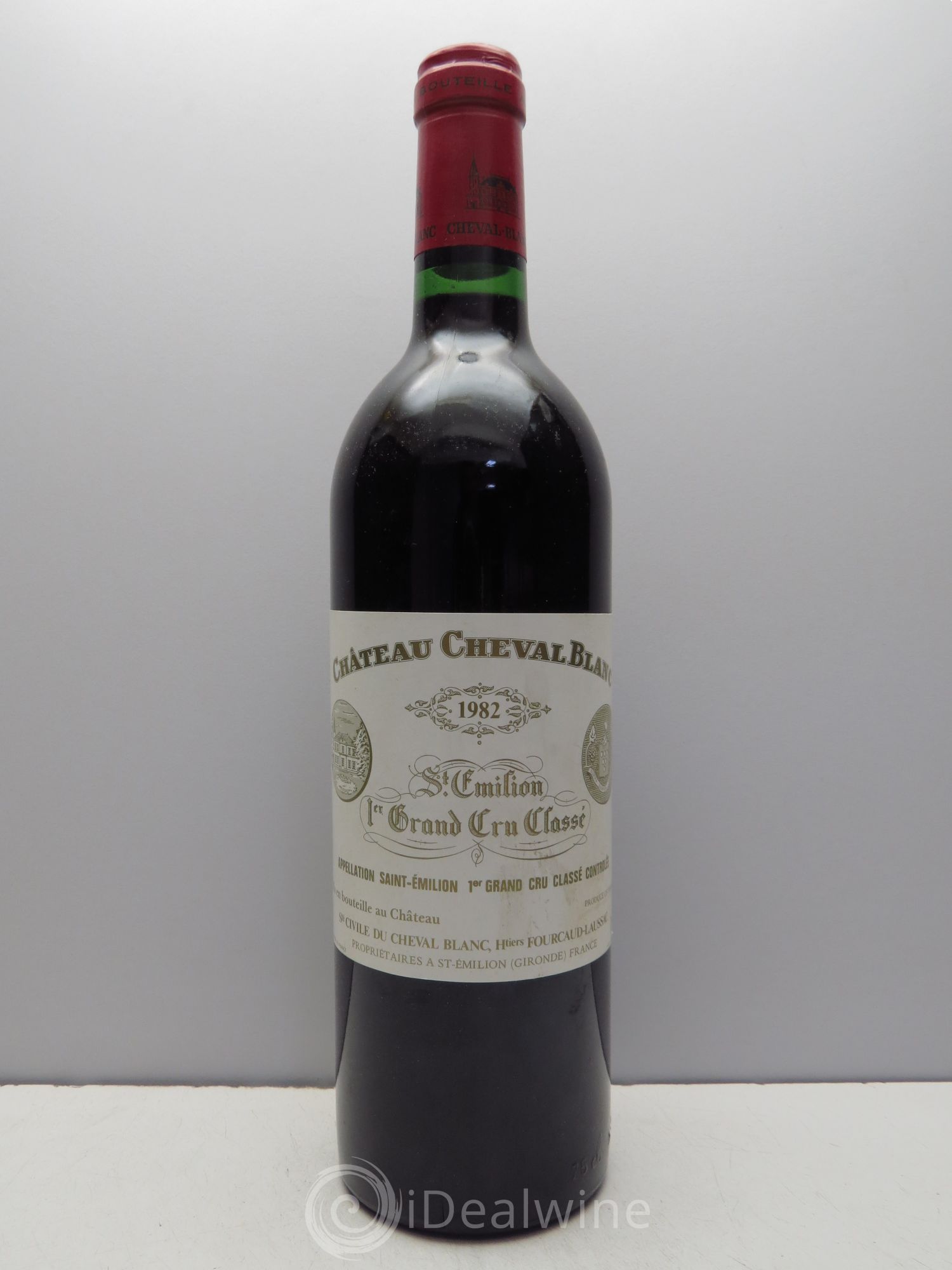 Château Cheval Blanc 1er Grand Cru Classé A 1982 - Lot de 1 bouteille - 0