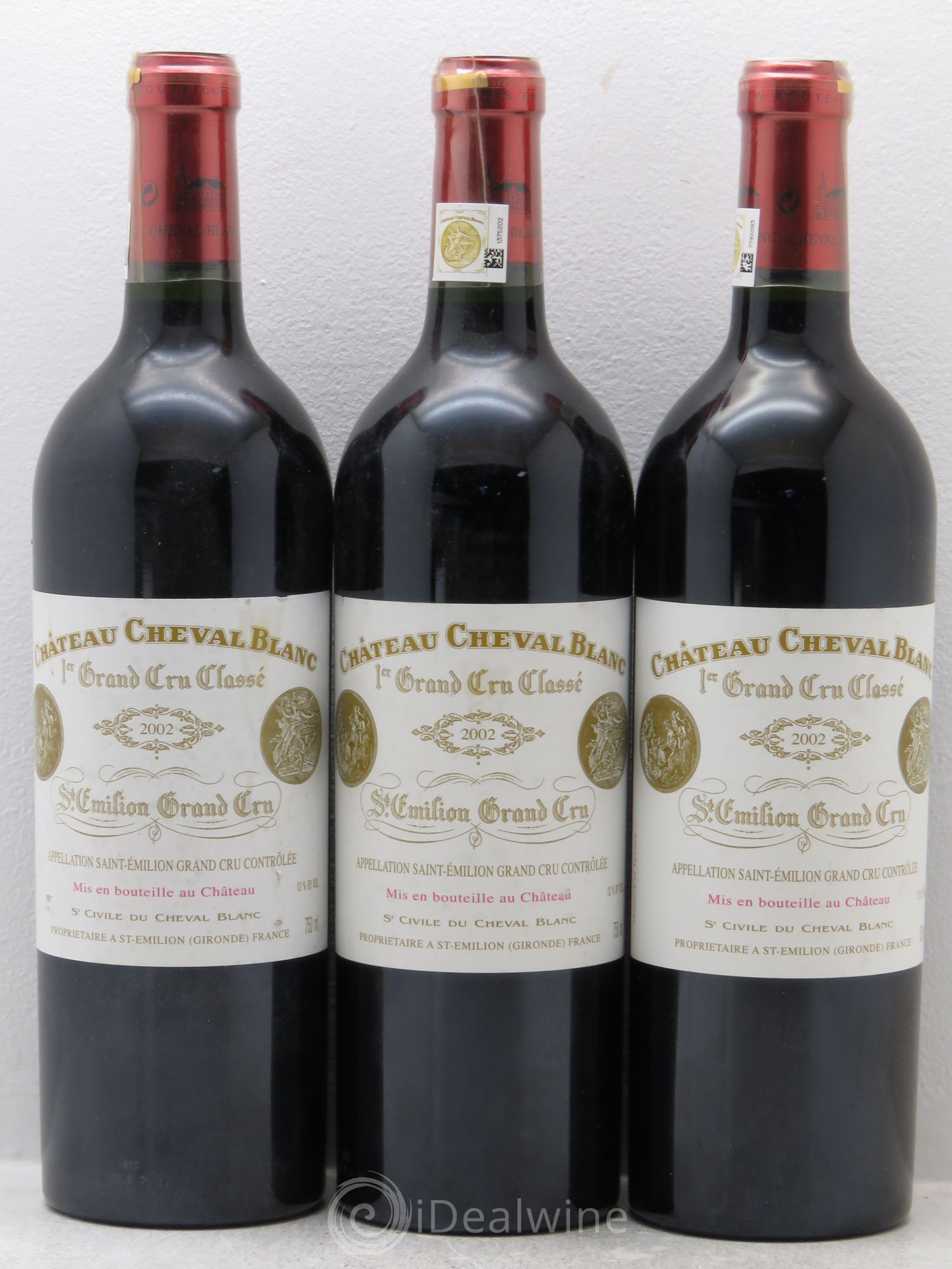 Château Cheval Blanc 1er Grand Cru Classé A 2002 - Lot de 3 bouteilles - 0