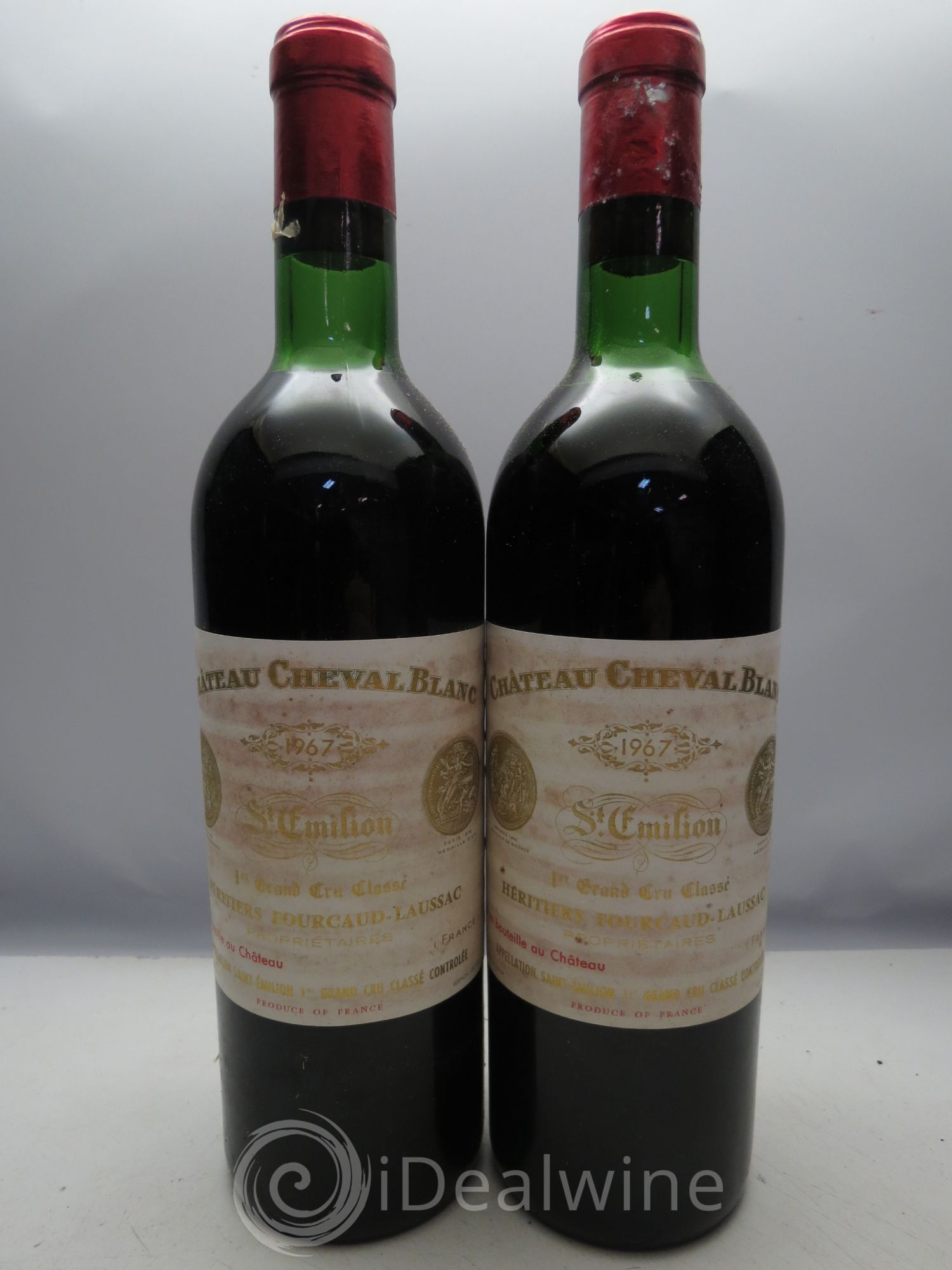 Château Cheval Blanc 1er Grand Cru Classé A (1 haute épaule et 1 capsule ouverte) 1967 - Lotto di 12 bottiglie - 2