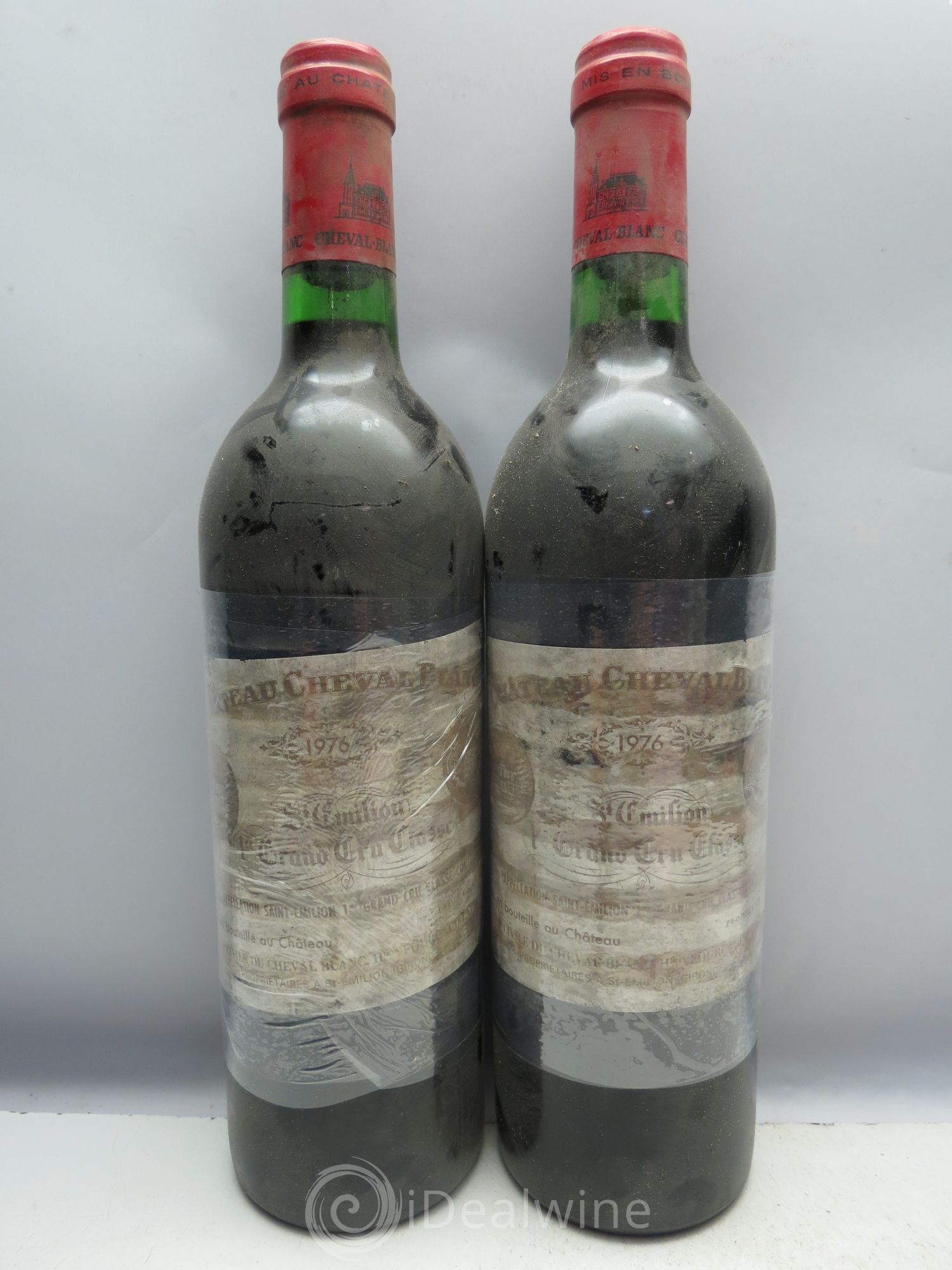 Château Cheval Blanc 1er Grand Cru Classé A (CB sans couvercle) 1976 - Lot de 12 bouteilles - 3