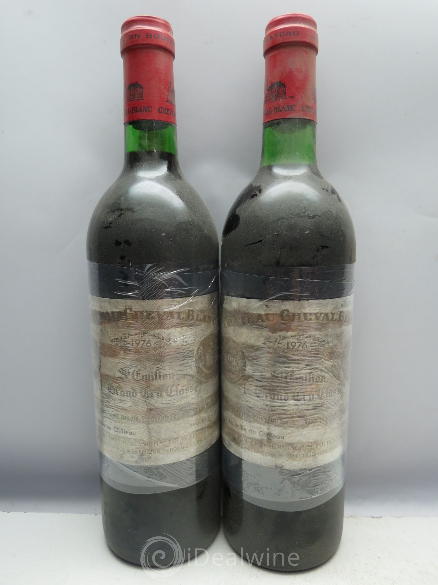 Château Cheval Blanc 1er Grand Cru Classé A (CB sans couvercle) 1976 - Lot de 12 bouteilles - 4