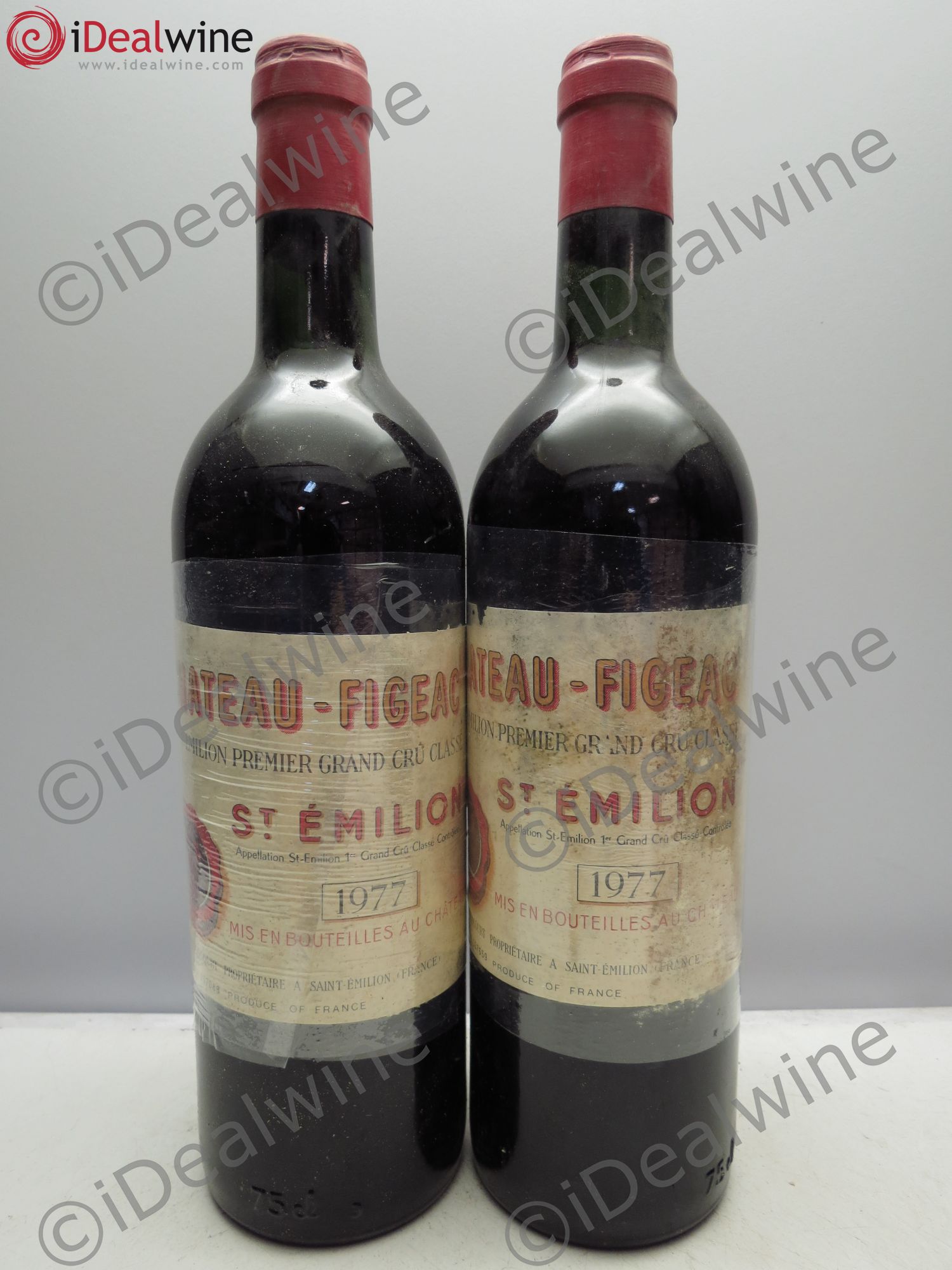 Château Figeac 1er Grand Cru Classé A 1977 - Lot de 2 bouteilles - 0