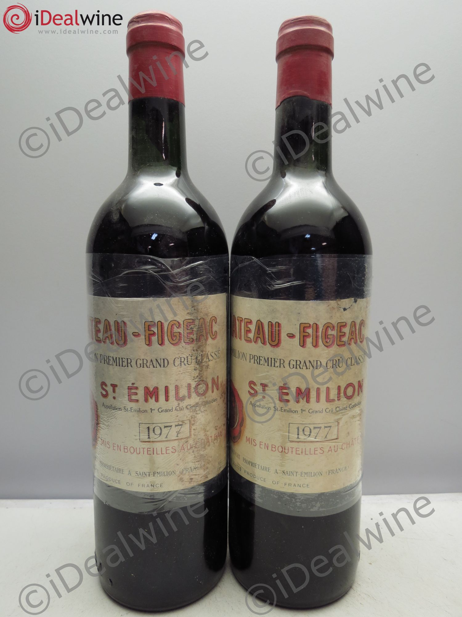 Château Figeac 1er Grand Cru Classé A 1977 - Lot de 2 bouteilles - 0