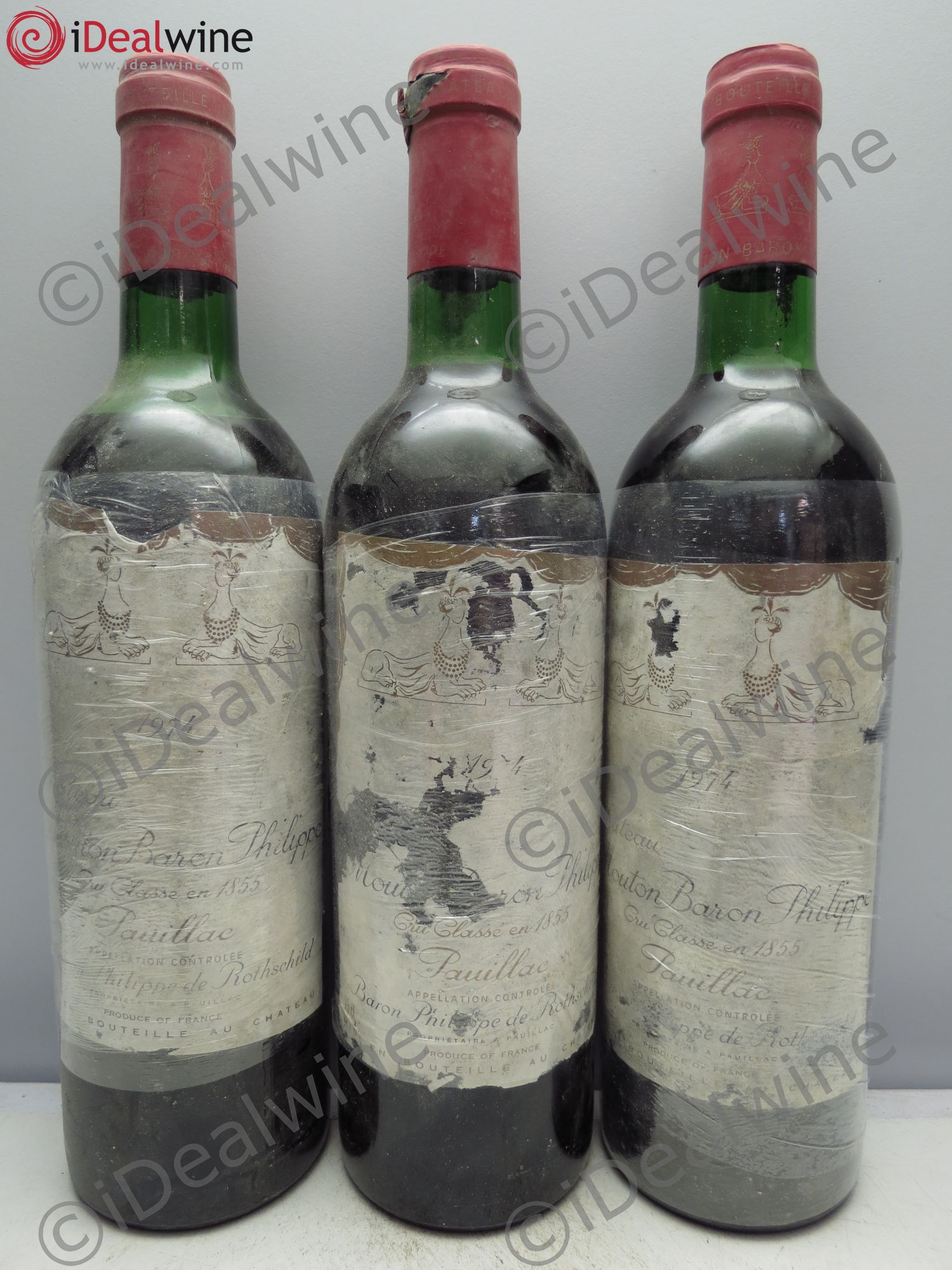 Château d' Armailhac - Mouton Baron(ne) Philippe 5ème Grand Cru Classé 1974 - Lot de 3 bouteilles - 0