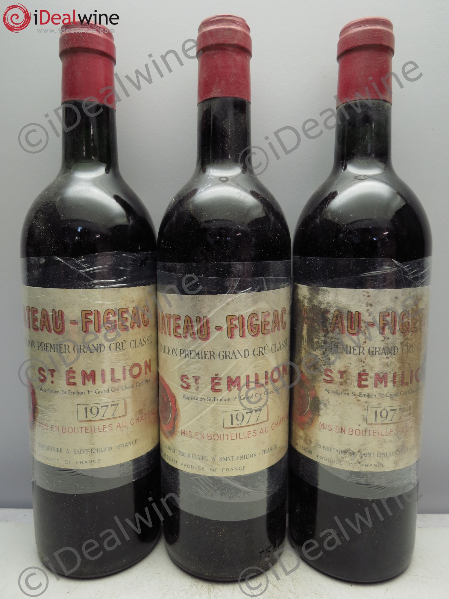 Château Figeac 1er Grand Cru Classé A 1977 - Lot de 3 bouteilles - 0