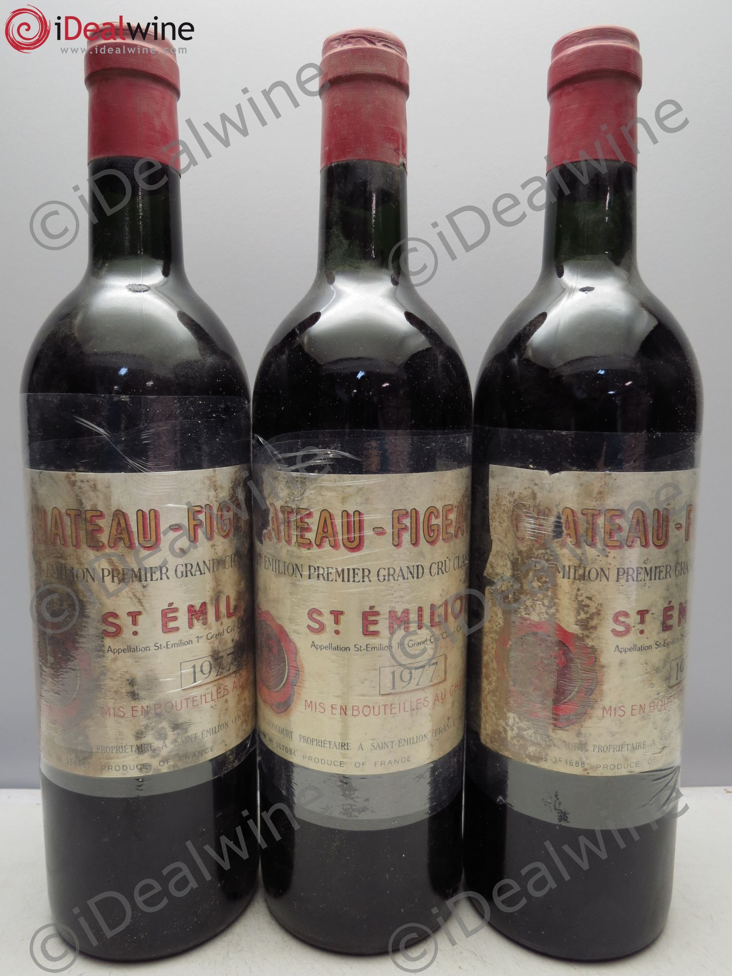 Château Figeac 1er Grand Cru Classé A 1977 - Lot de 3 bouteilles - 0