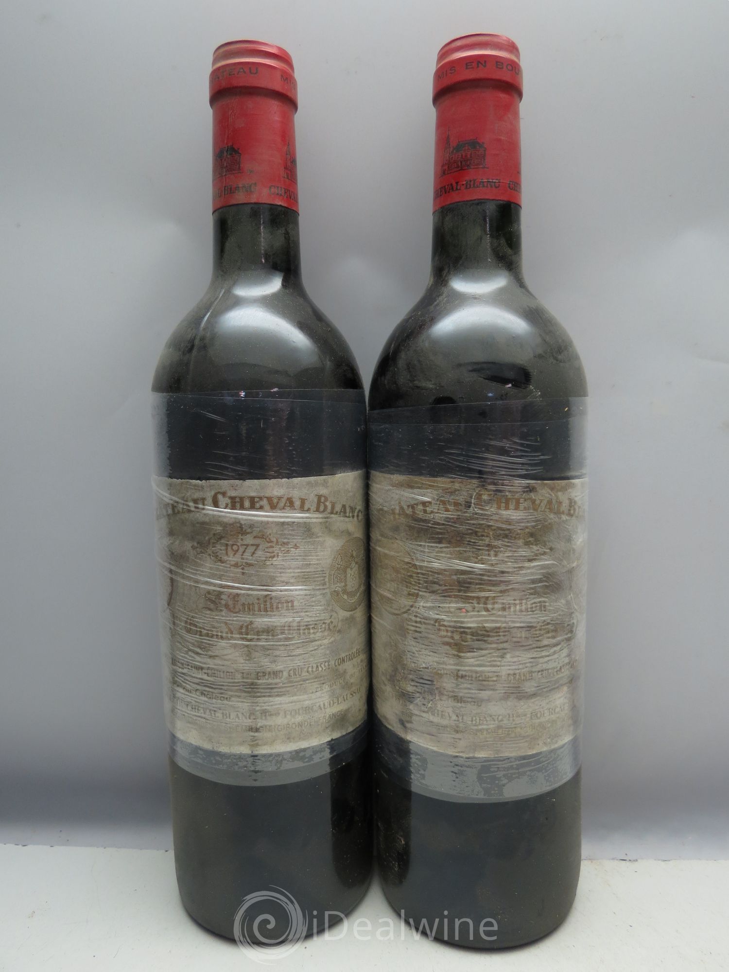 Château Cheval Blanc 1er Grand Cru Classé A (CB sans couvercle) 1977 - Lot de 12 bouteilles - 3