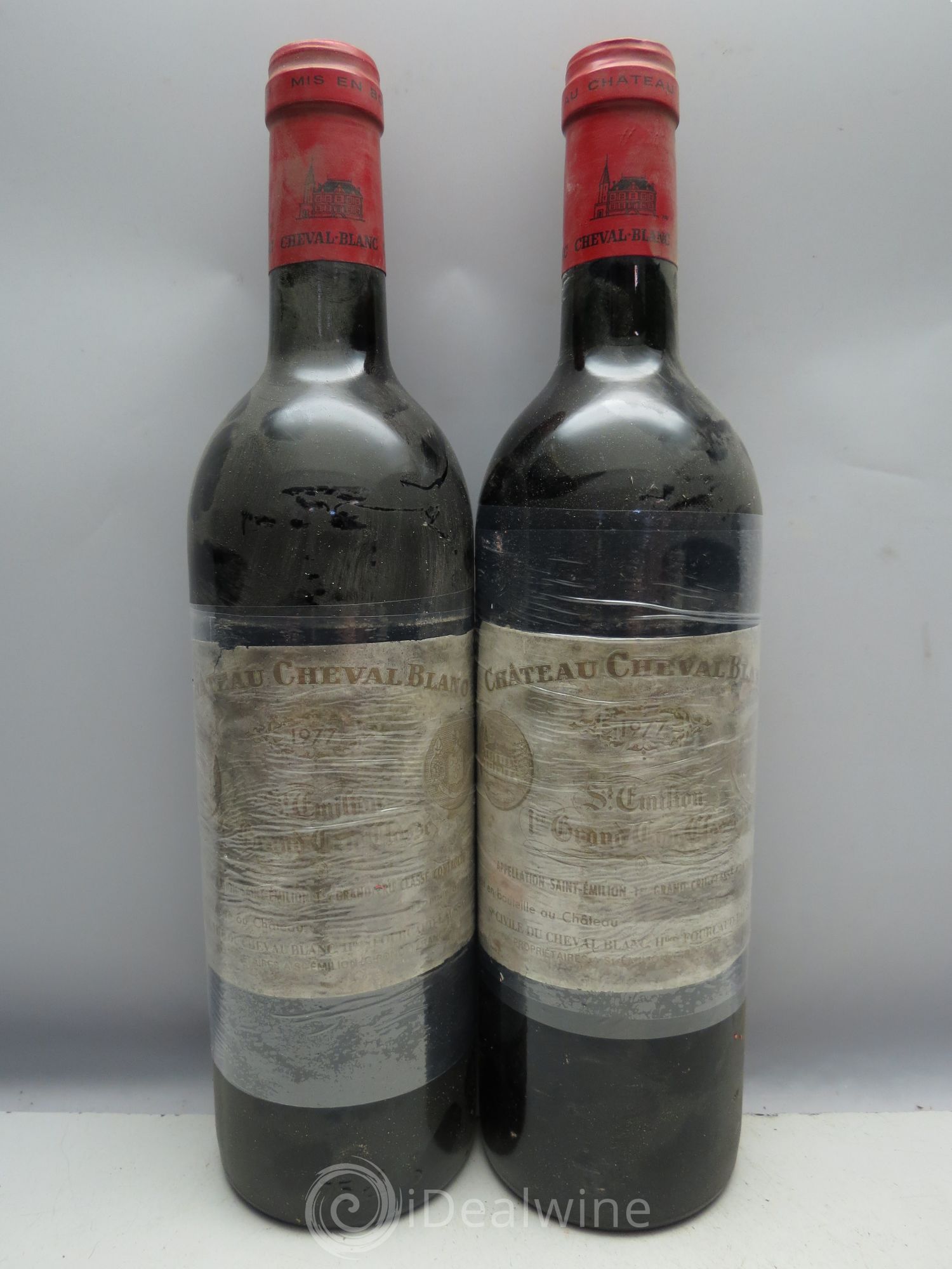 Château Cheval Blanc 1er Grand Cru Classé A (CB sans couvercle) 1977 - Lot de 12 bouteilles - 4