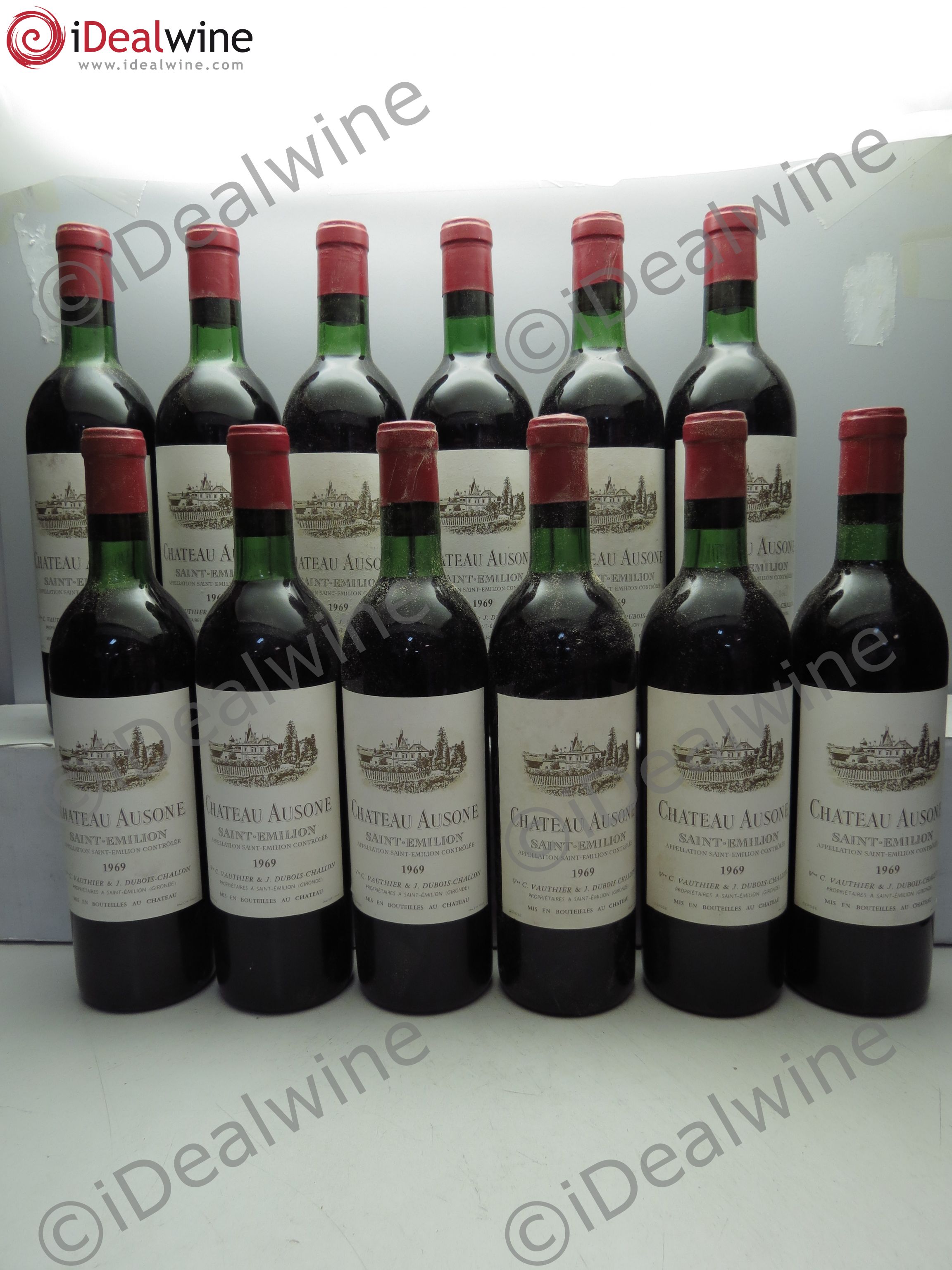 Château Ausone 1er Grand Cru Classé A 1969 - Lot de 12 bouteilles - 0