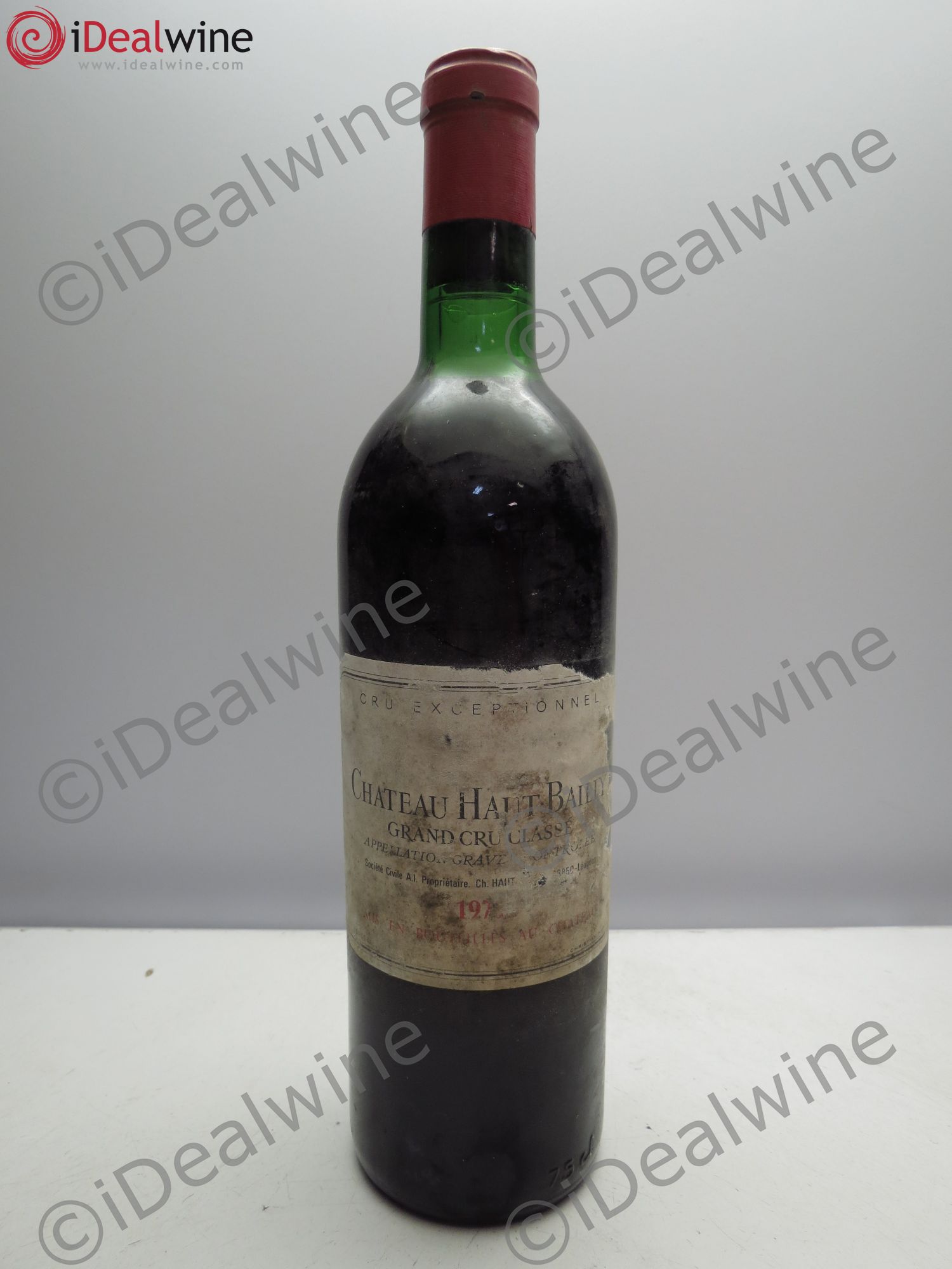 Château Haut-Bailly Cru Classé de Graves (mill.diff.lisible) 1973 - Lot de 1 bouteille - 0