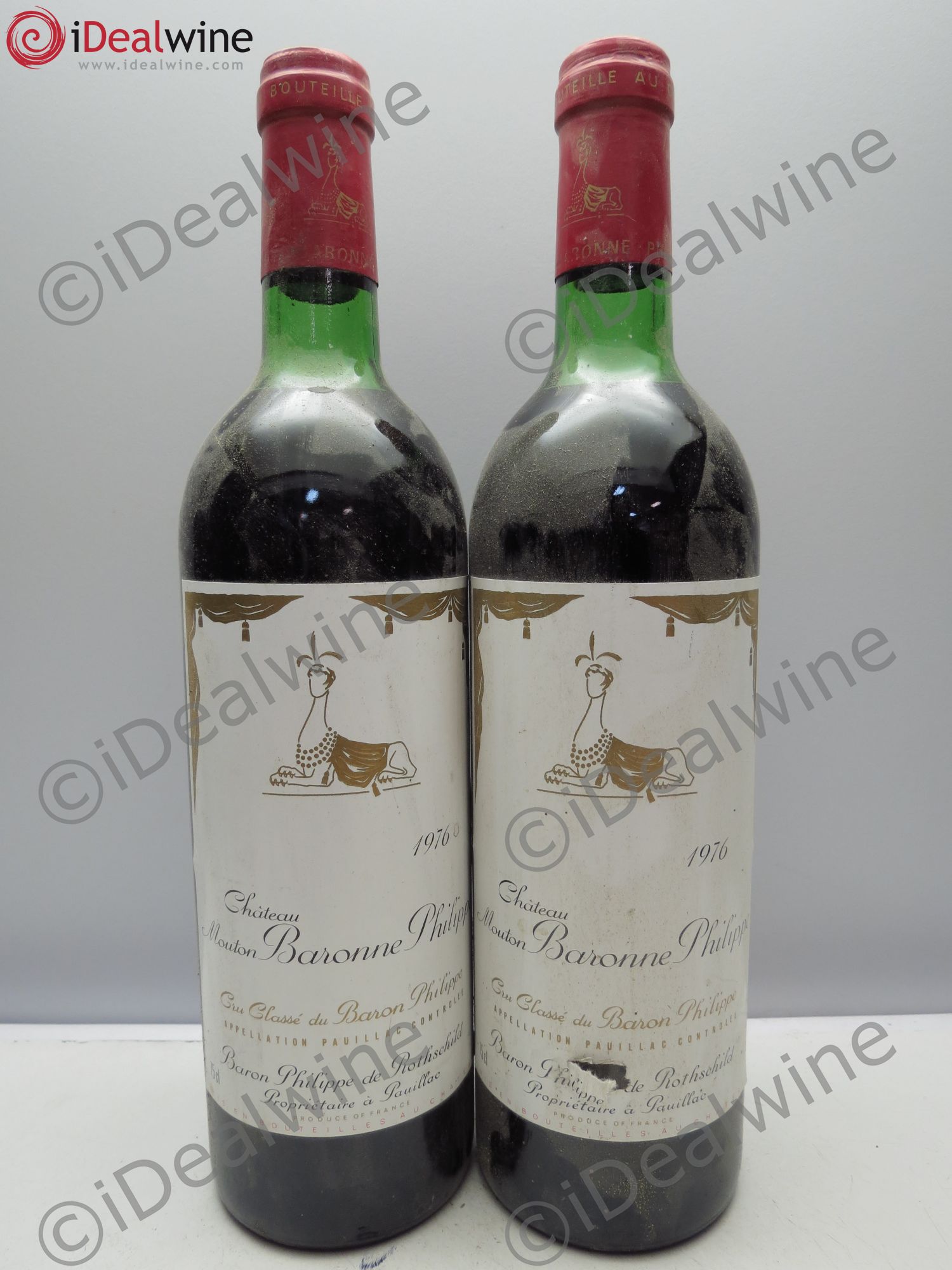 Château d' Armailhac - Mouton Baron(ne) Philippe 5ème Grand Cru Classé 1976 - Lot de 2 bouteilles - 0