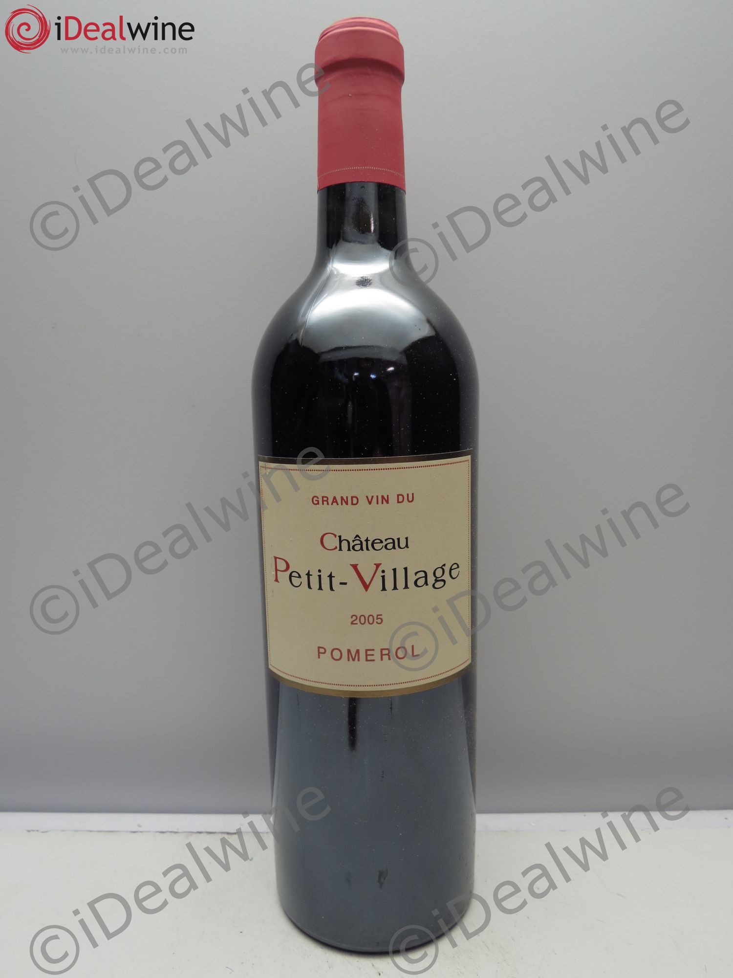 Château Petit Village (CB sans couvercle) 2005 - Lot de 12 bouteilles - 0