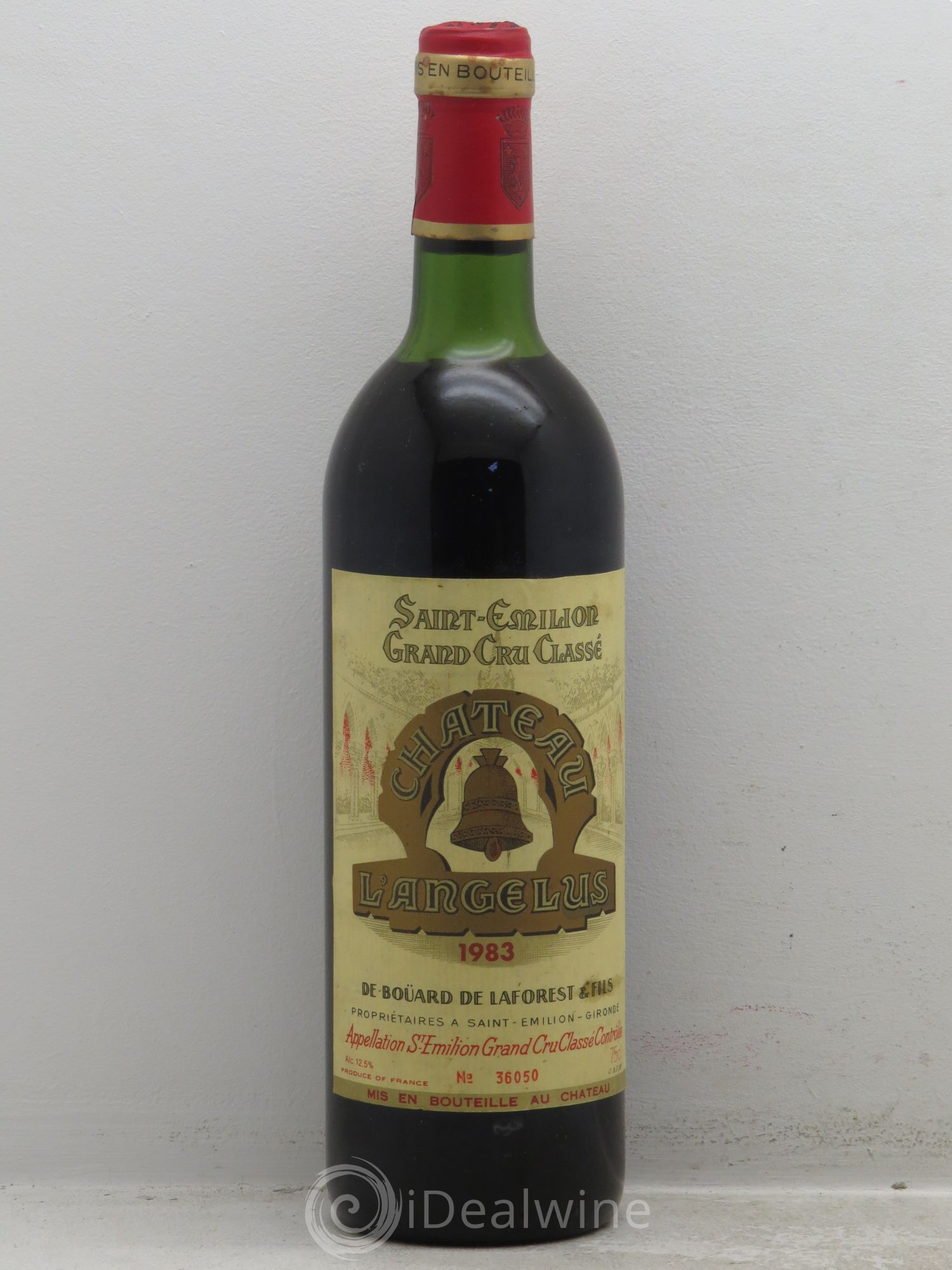 Château Angélus 1er Grand Cru Classé A 1983 - Lot de 1 bouteille - 0