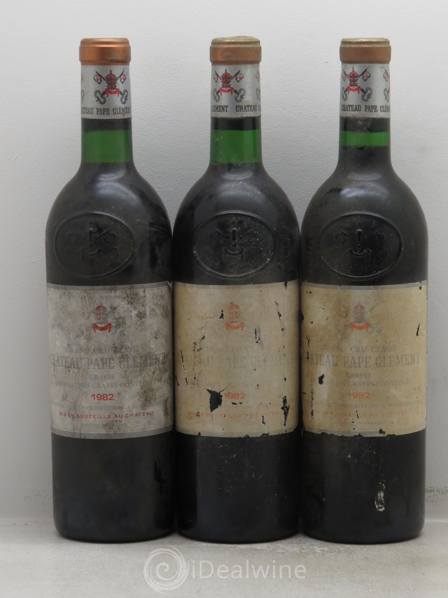 Château Pape Clément Cru Classé de Graves 1982 - Lot de 3 bouteilles - 0