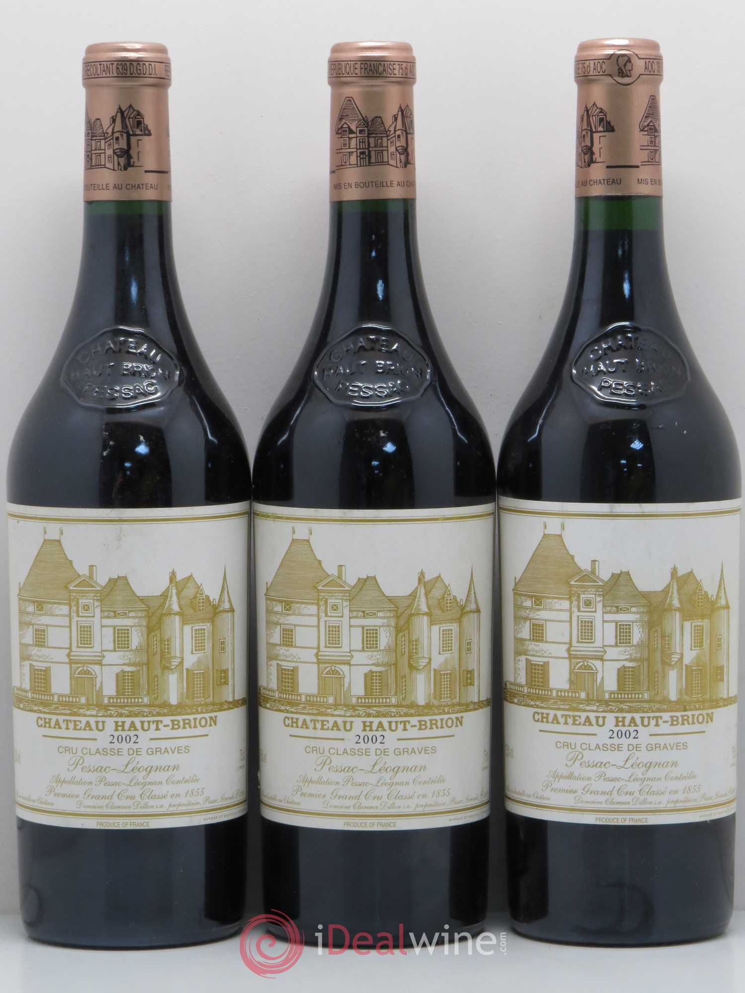 Château Haut Brion 1er Grand Cru Classé 2002 - Lot de 3 bouteilles - 0