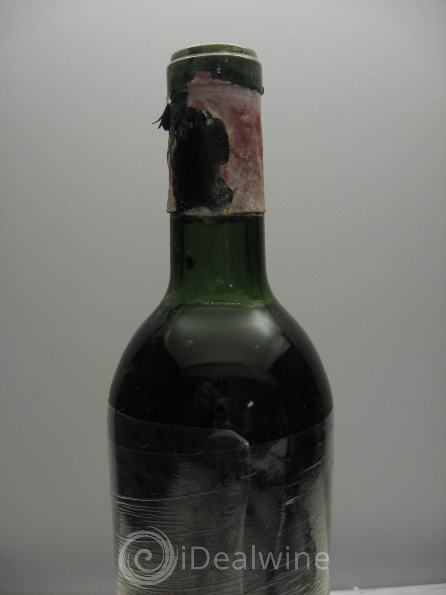Château Mouton Rothschild 1er Grand Cru Classé jupe très corrodée 1965 - Posten von 1 Flasche - 1