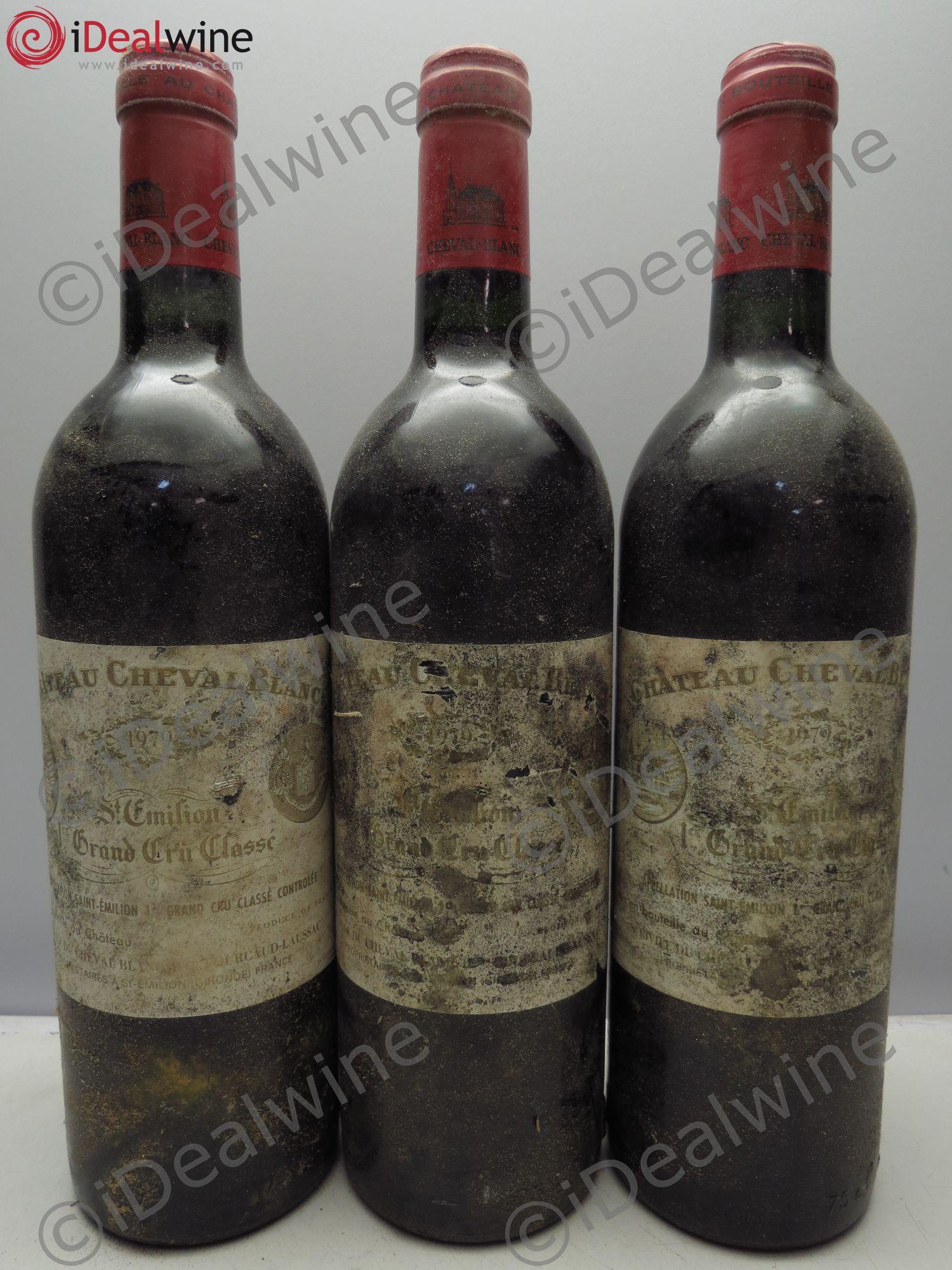 Château Cheval Blanc 1er Grand Cru Classé A 1979 - Lot de 3 bouteilles - 0