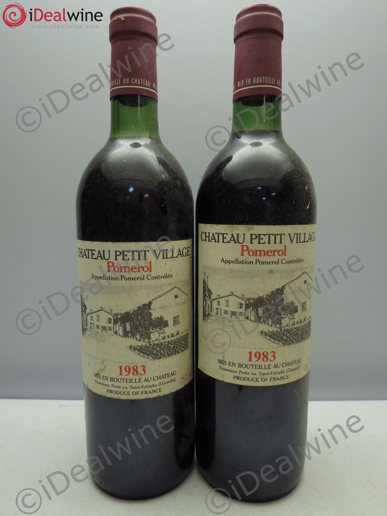 Château Petit Village 1983 - Lot de 2 bouteilles - 0