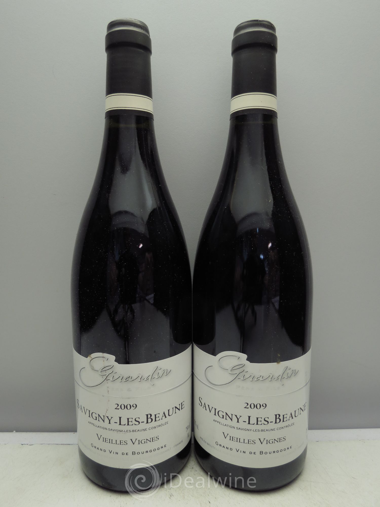 Savigny-lès-Beaune Vieilles Vignes Girardin Père & Fils 2009 - Posten von 2 Flaschen - 0