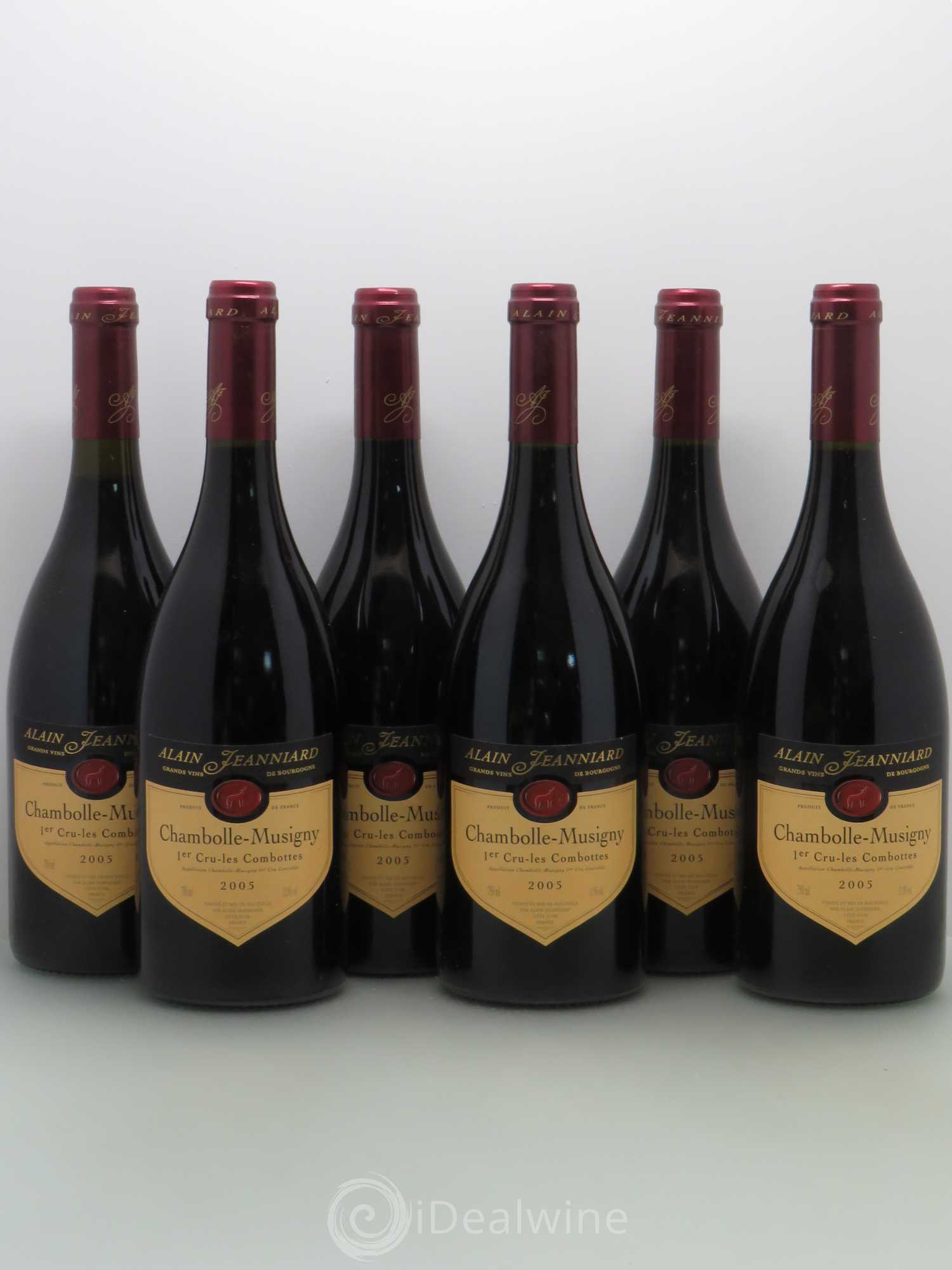 Chambolle-Musigny 1er Cru Jeanniard Les Combottes 2005 - Posten von 6 Flaschen - 0