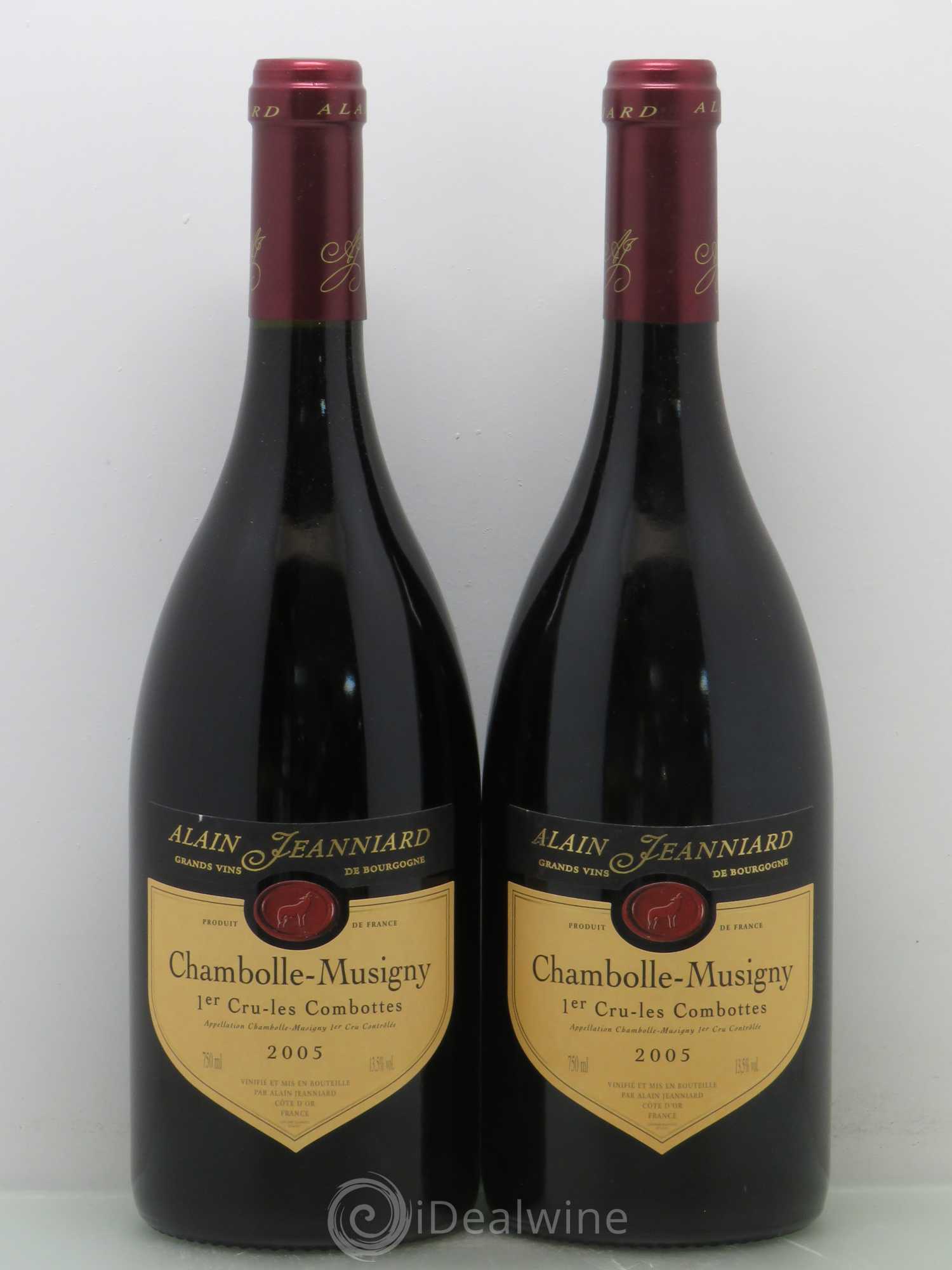 Chambolle-Musigny 1er Cru Jeanniard Les Combottes 2005 - Posten von 2 Flaschen - 0