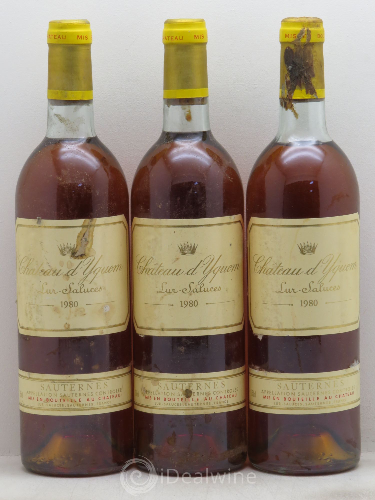 Château d' Yquem 1er Cru Classé Supérieur 1980 - Lot de 3 bouteilles - 0