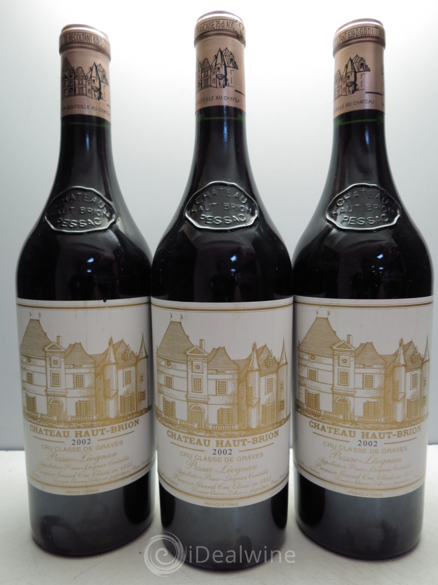 Château Haut Brion 1er Grand Cru Classé 2002 - Lot de 3 bouteilles - 0