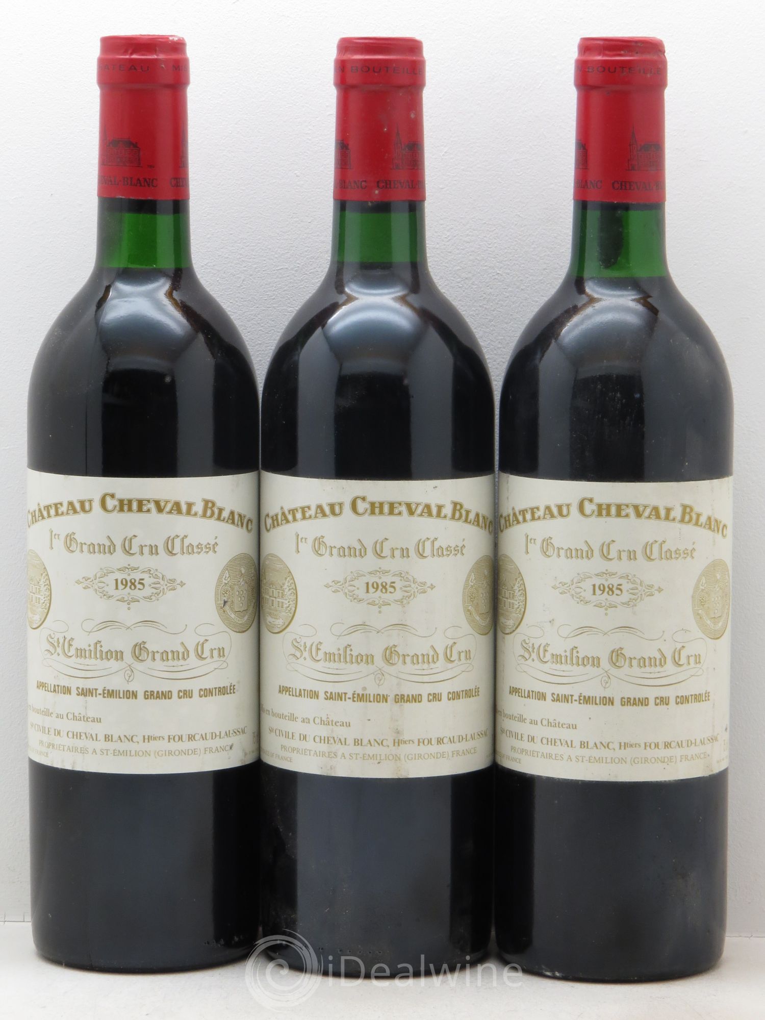 Château Cheval Blanc 1er Grand Cru Classé A 1985 - Lot de 3 bouteilles - 0