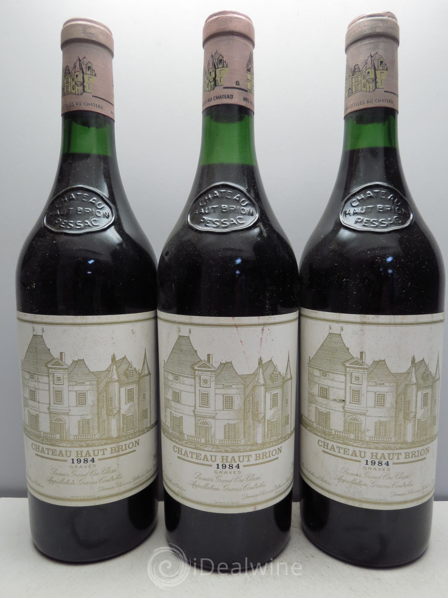 Château Haut Brion 1er Grand Cru Classé 1984 - Lot de 3 bouteilles - 0