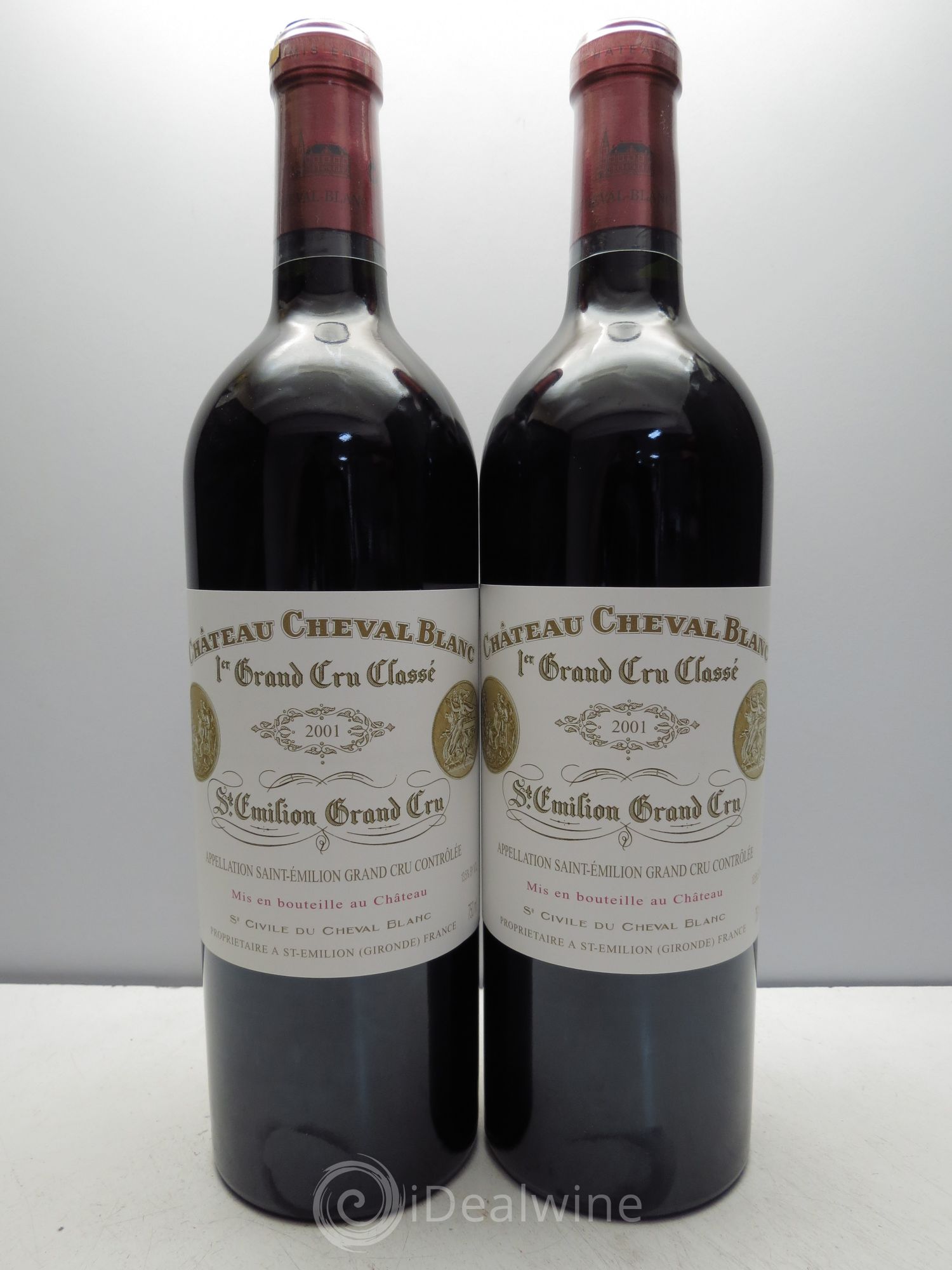 Château Cheval Blanc 1er Grand Cru Classé A 2001 - Lot de 2 bouteilles - 0