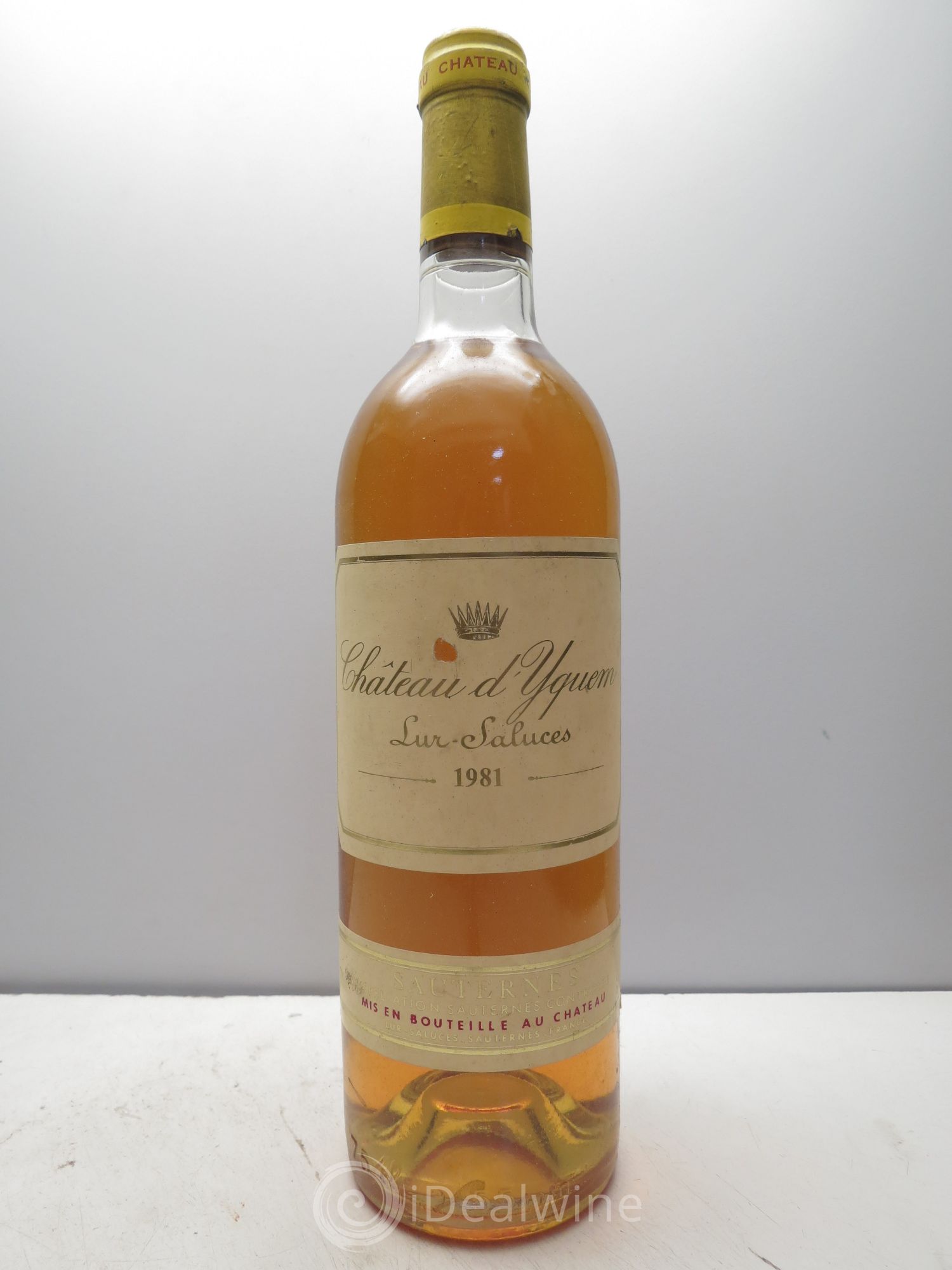 Château d' Yquem 1er Cru Classé Supérieur 1981 - Lotto di 1 bottiglia - 0