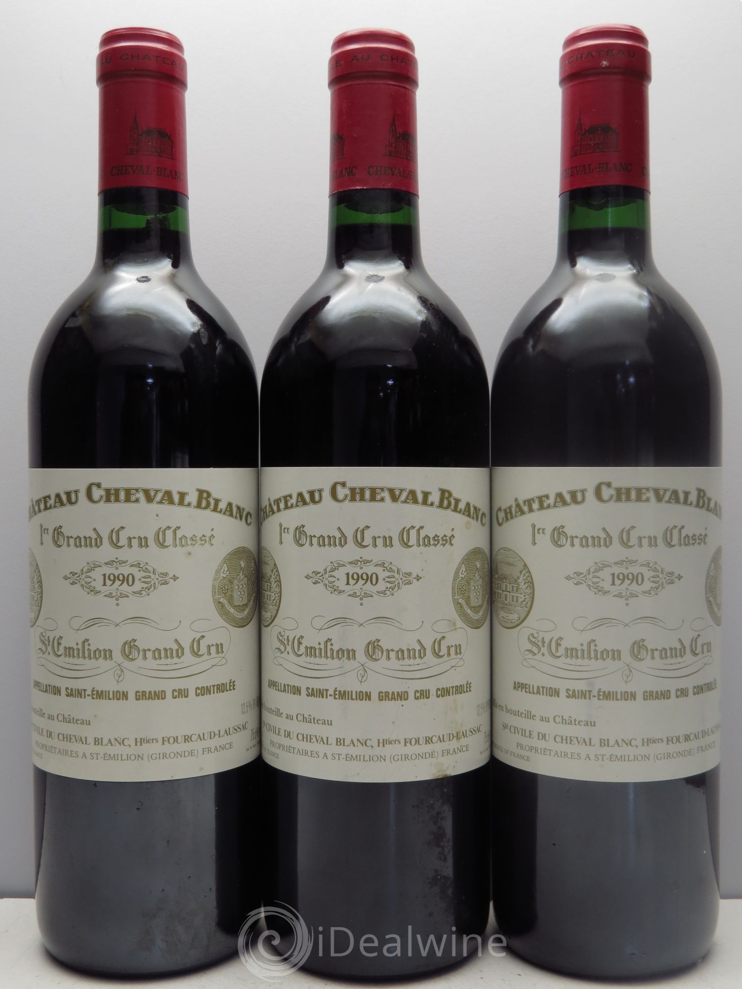 Château Cheval Blanc 1er Grand Cru Classé A 1990 - Lot de 3 bouteilles - 0