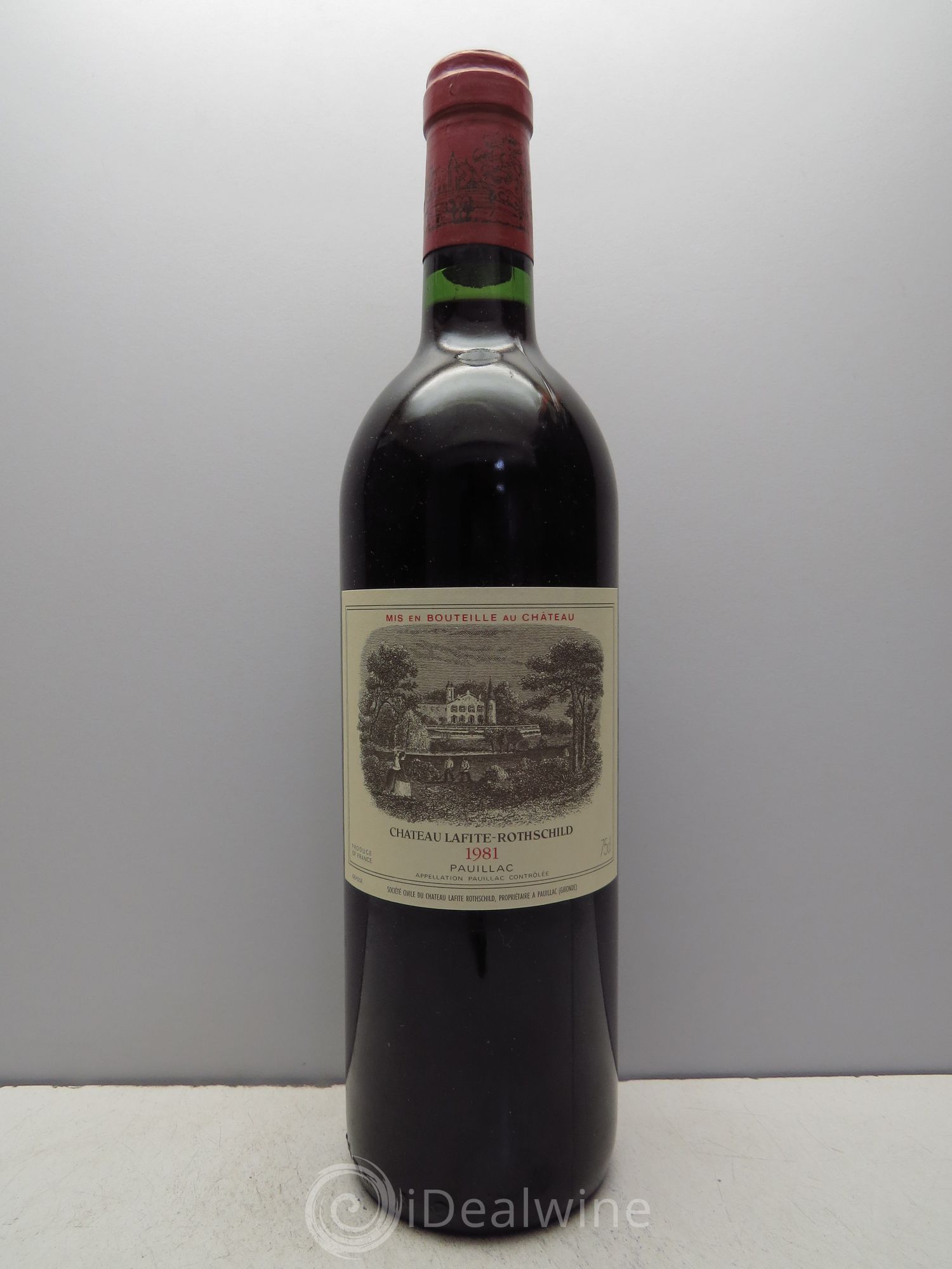 Château Lafite Rothschild 1er Grand Cru Classé 1981 - Lot de 1 bouteille - 0