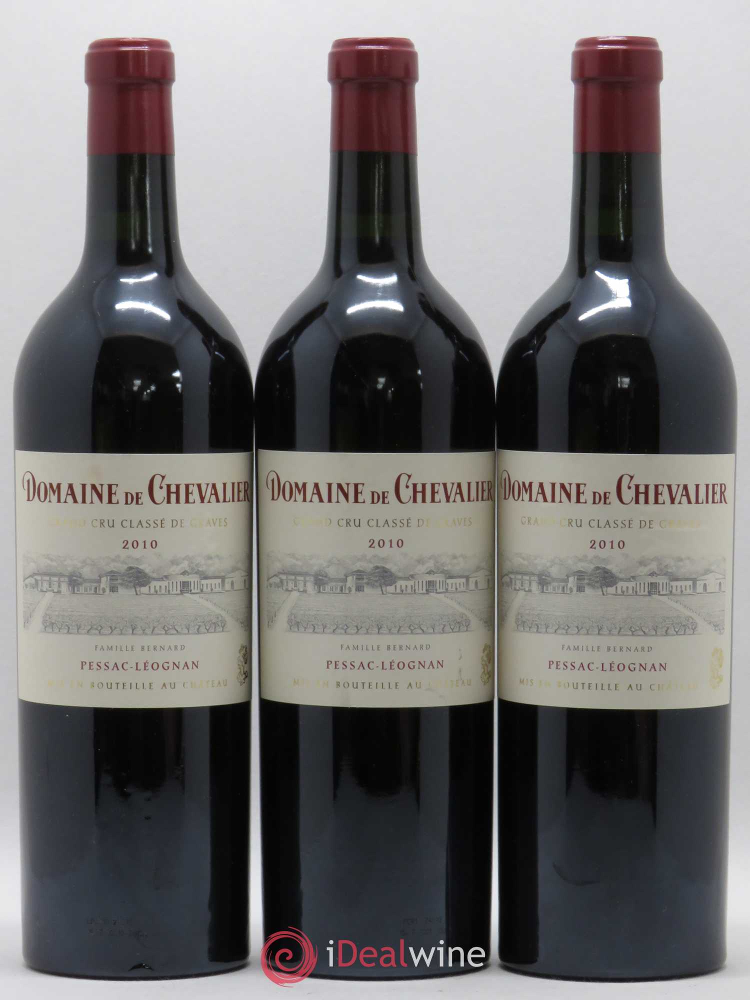 Domaine de Chevalier Cru Classé de Graves 2010 - Lot de 3 bouteilles - 0