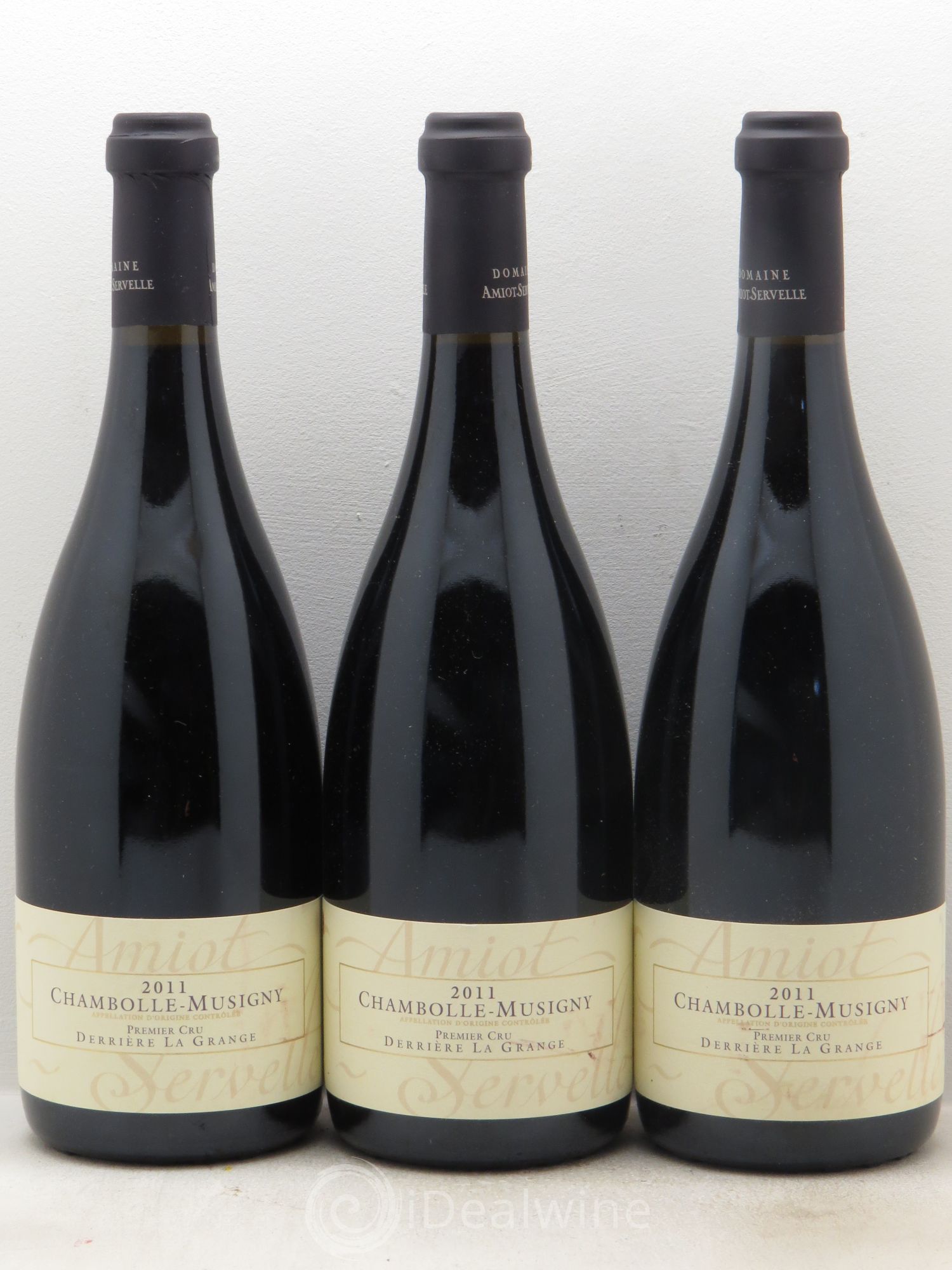 Chambolle-Musigny 1er Cru Derrière la Grange Amiot-Servelle 2011 - Lot de 3 bouteilles - 0