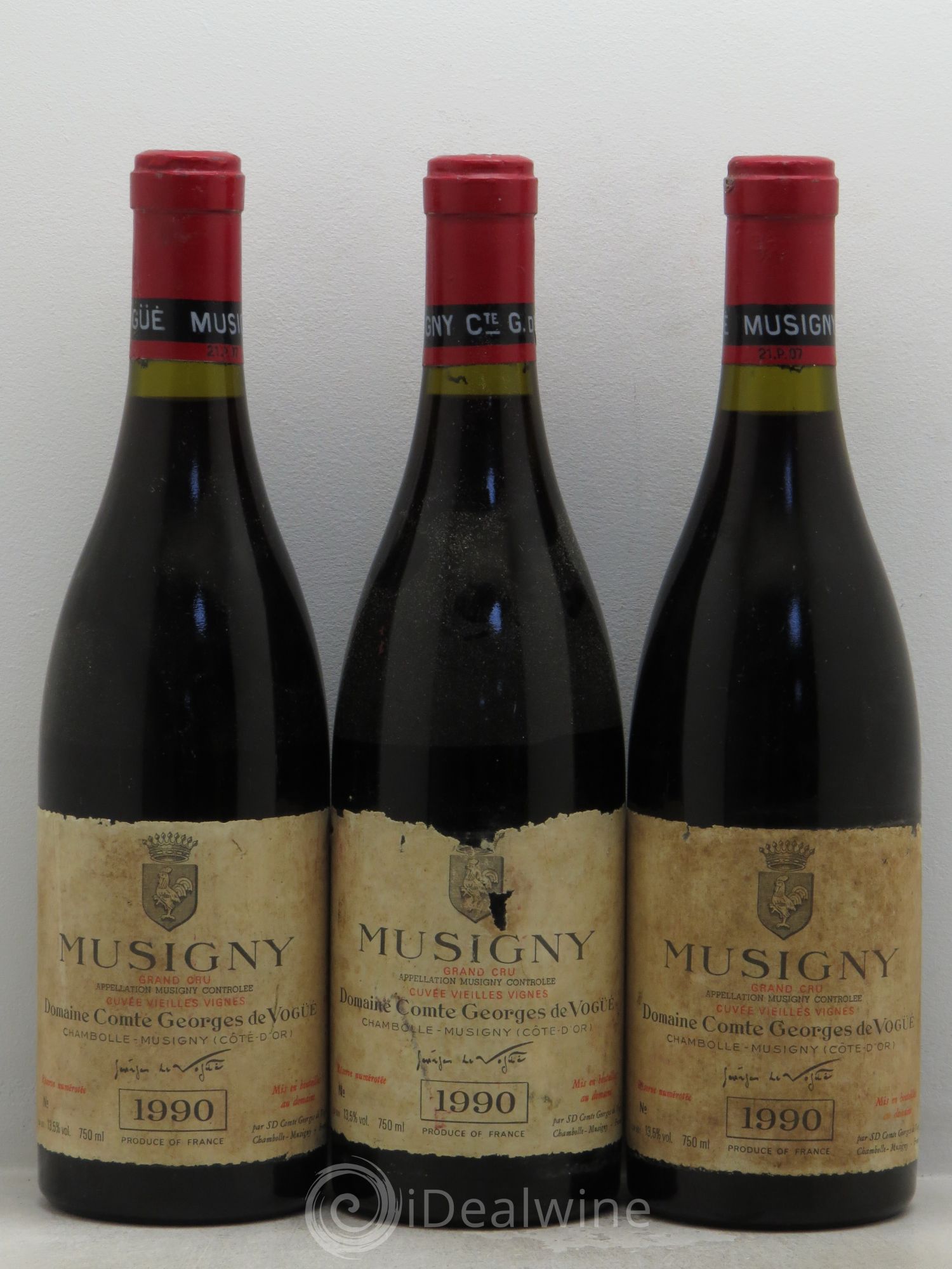 Musigny Grand Cru Cuvée Vieilles Vignes Comte Georges de Vogüé Vieilles Vignes 1990 - Lot de 3 bouteilles - 0