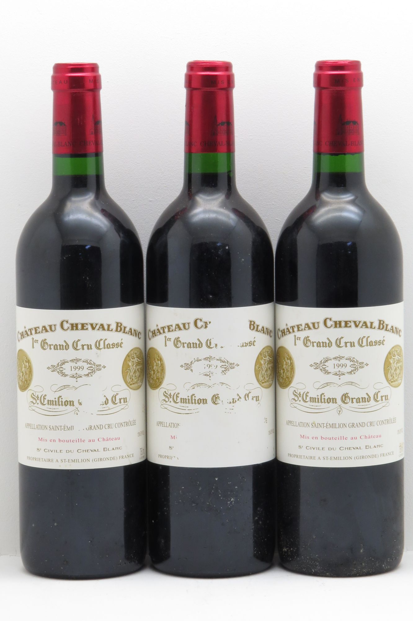 Château Cheval Blanc 1er Grand Cru Classé A 1999 - Lot de 3 bouteilles - 0