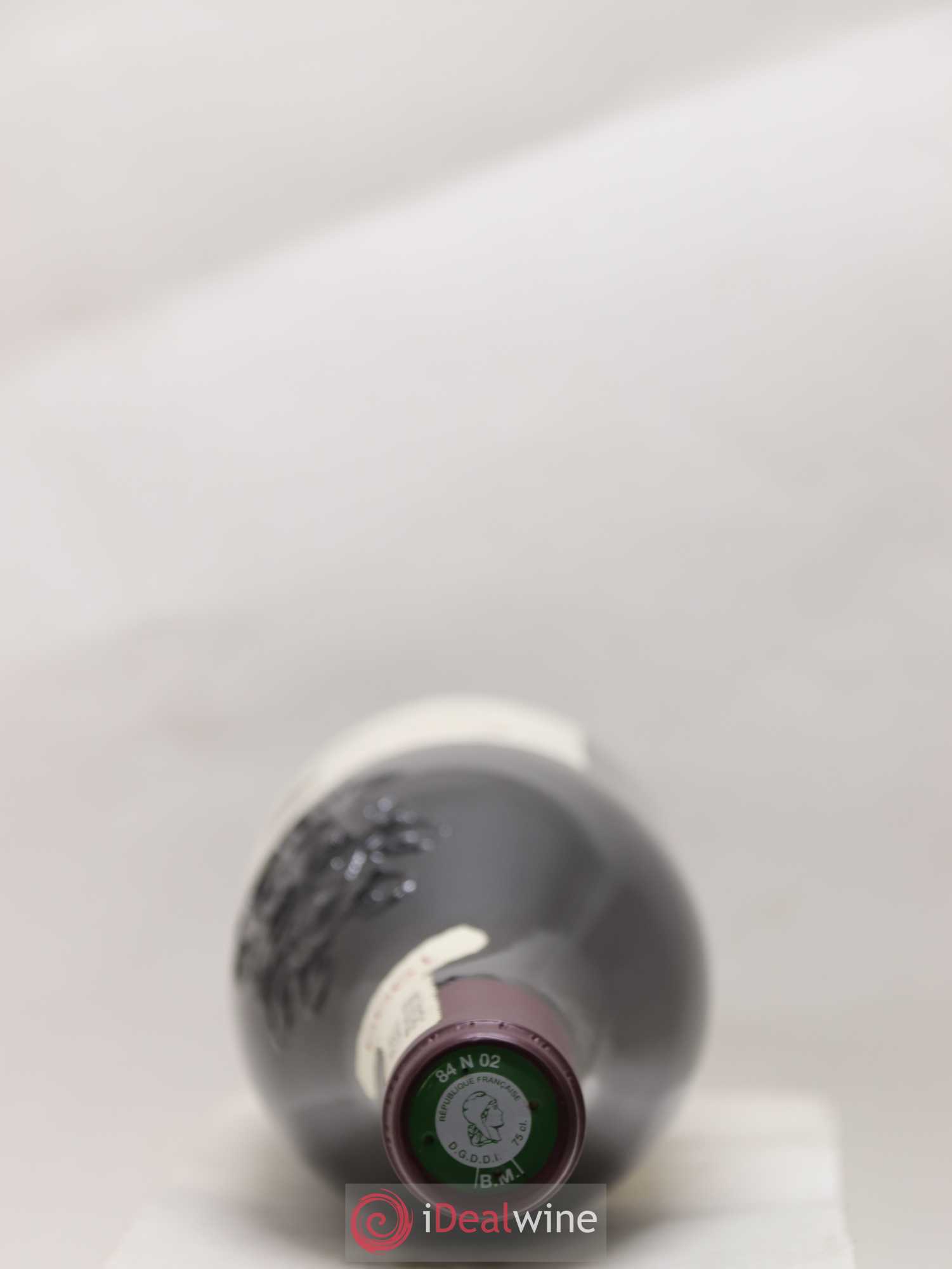 Châteauneuf-du-Pape Château de Beaucastel Hommage à Jacques Perrin Famille Perrin 1999 - Lot de 3 bouteilles - 2