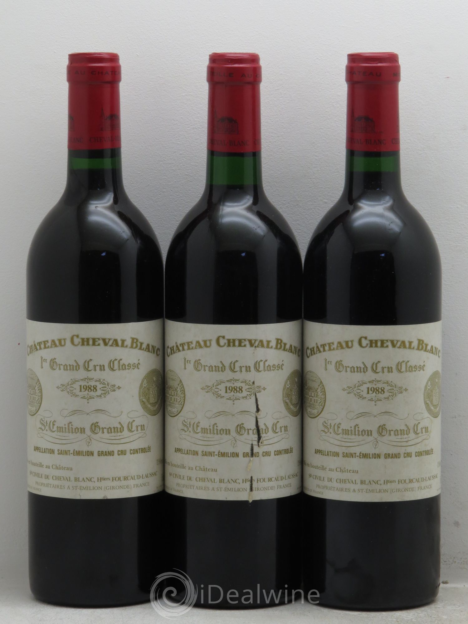 Château Cheval Blanc 1er Grand Cru Classé A 1988 - Lot de 3 bouteilles - 0