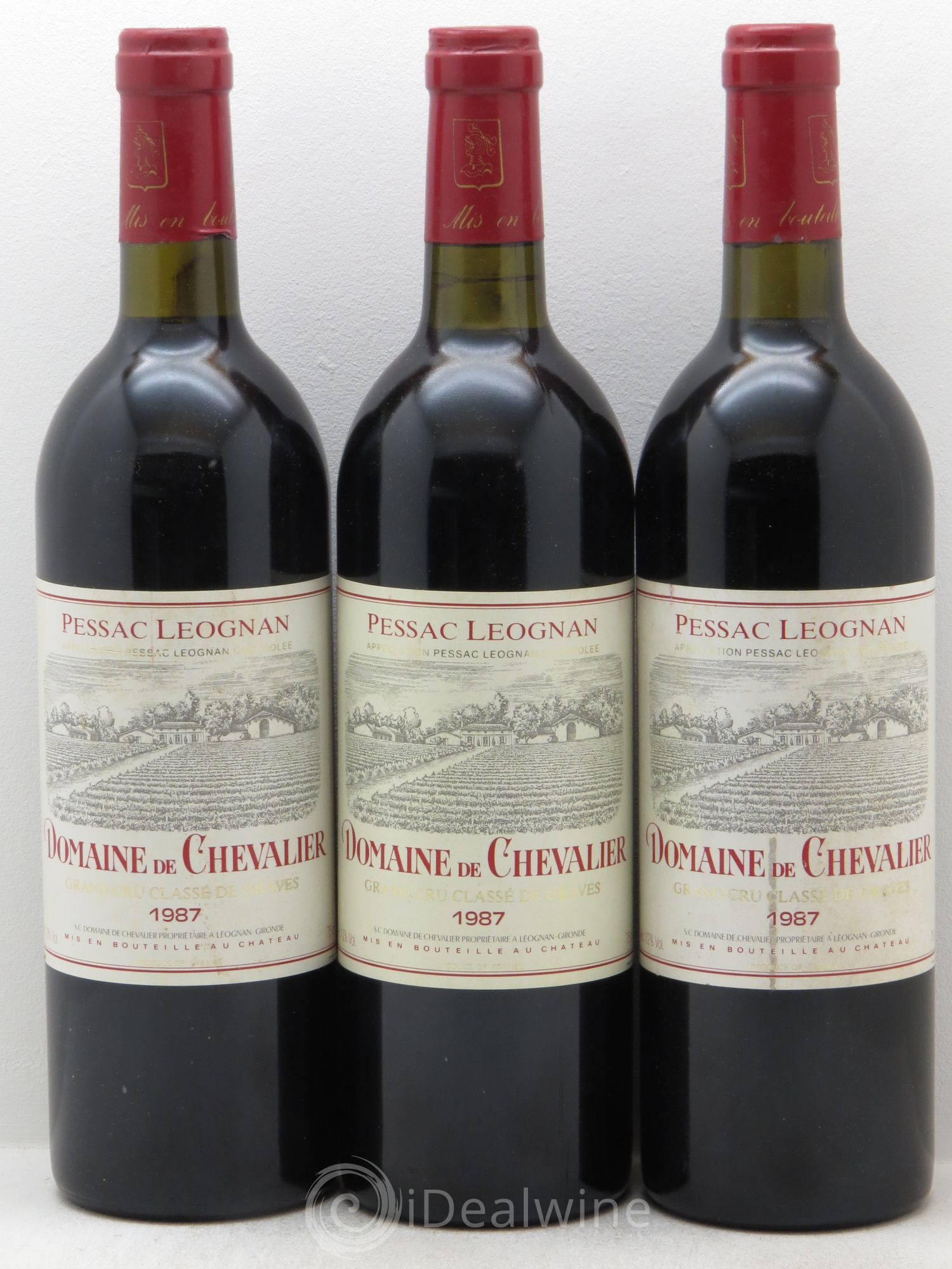 Domaine de Chevalier Cru Classé de Graves 1987 - Lot de 3 bouteilles - 0