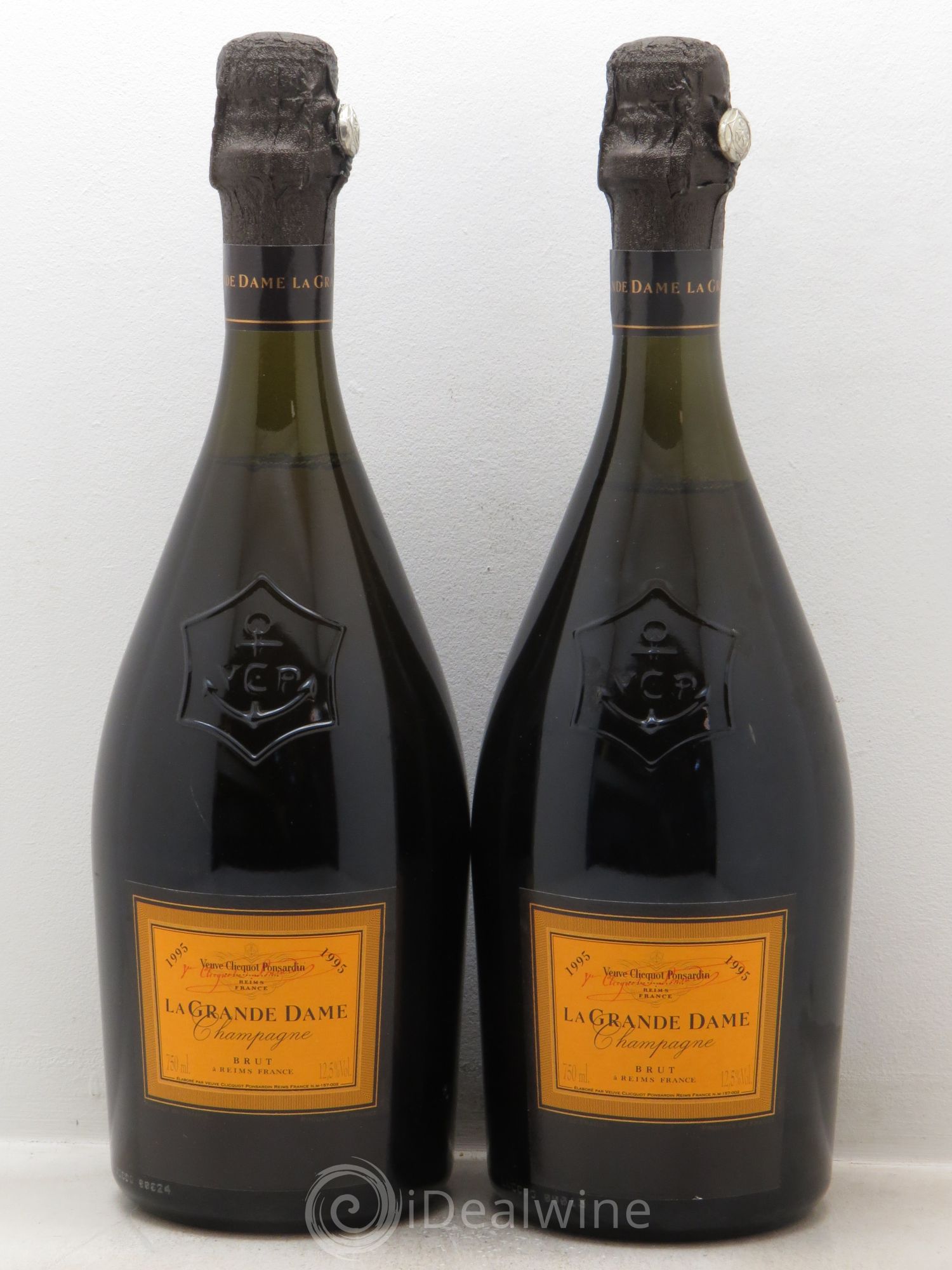 La Grande Dame Veuve Clicquot 1995 - Lot of 2 bottles - 0