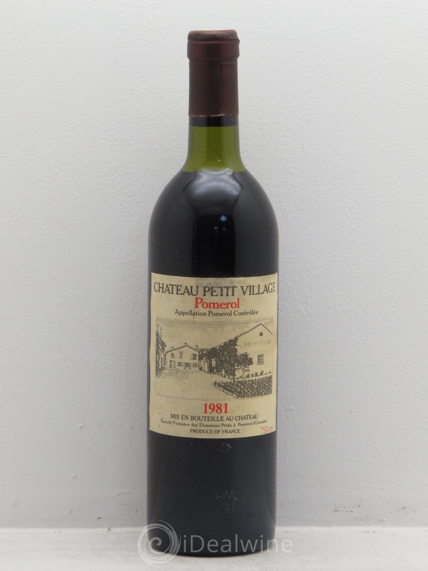 Château Petit Village (sans prix de réserve) 1981 - Lot de 6 bouteilles - 0